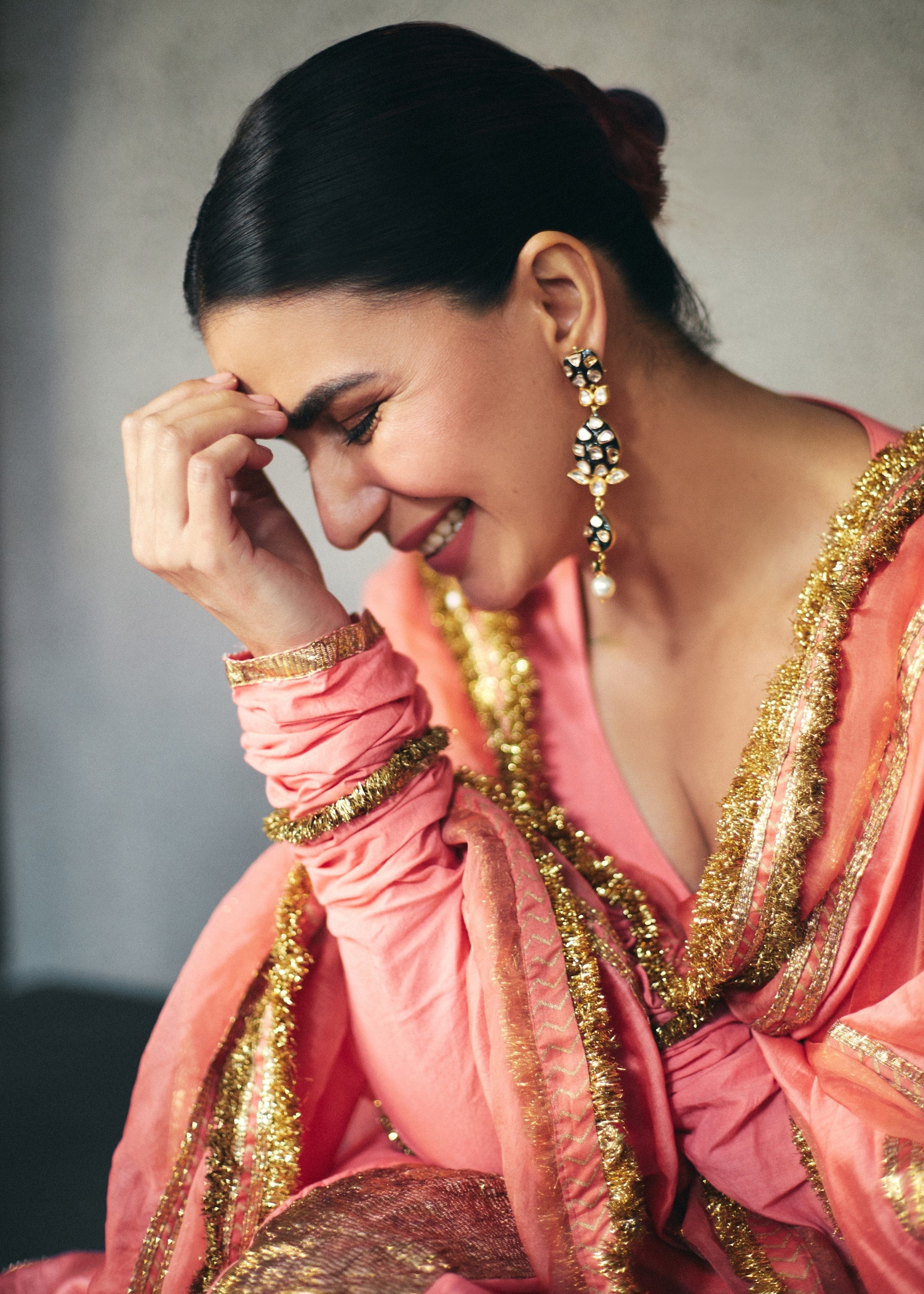 Shiddat-E-Angrakha Set