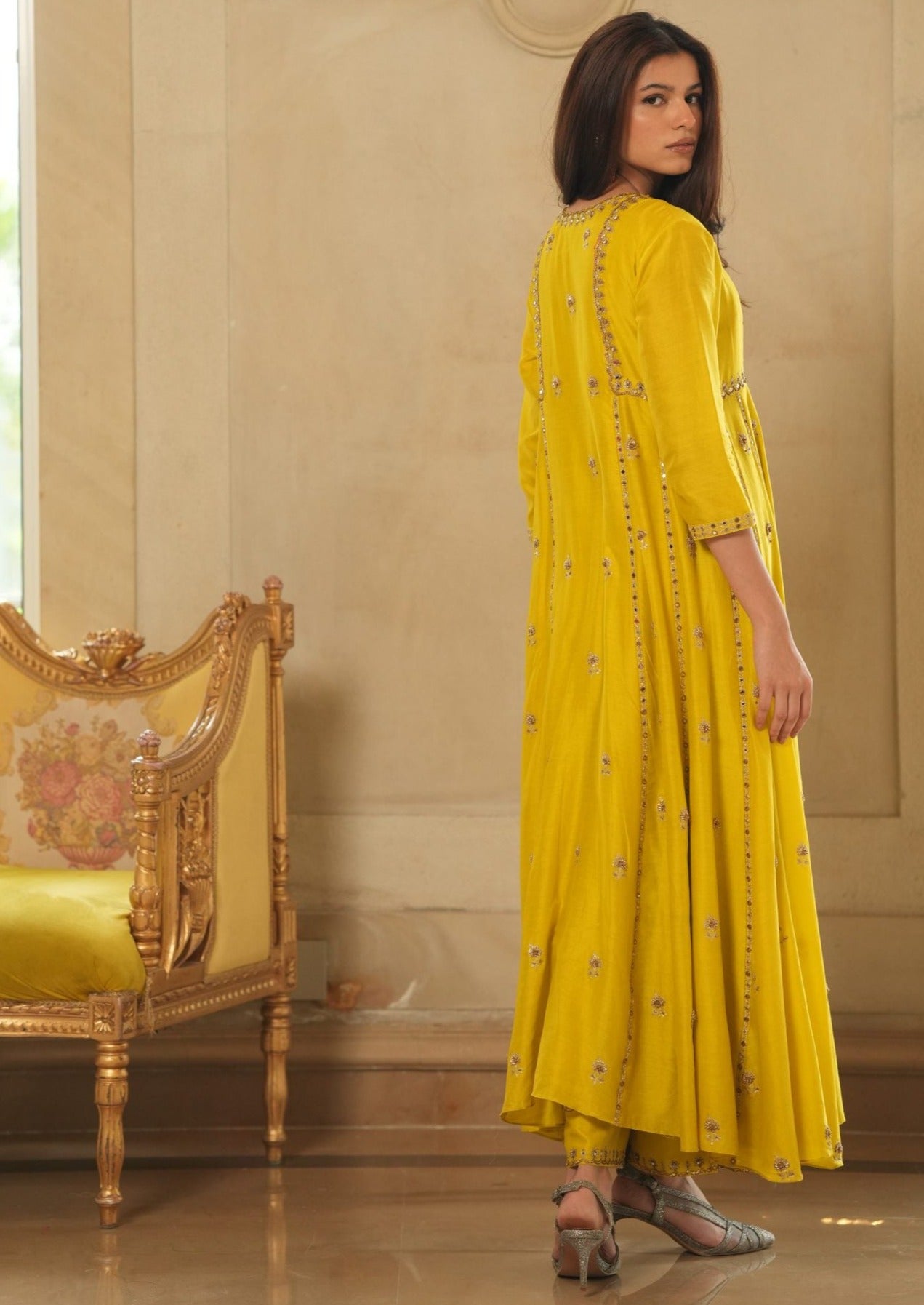 Lime Yellow Butti Embroidered Kurta Set