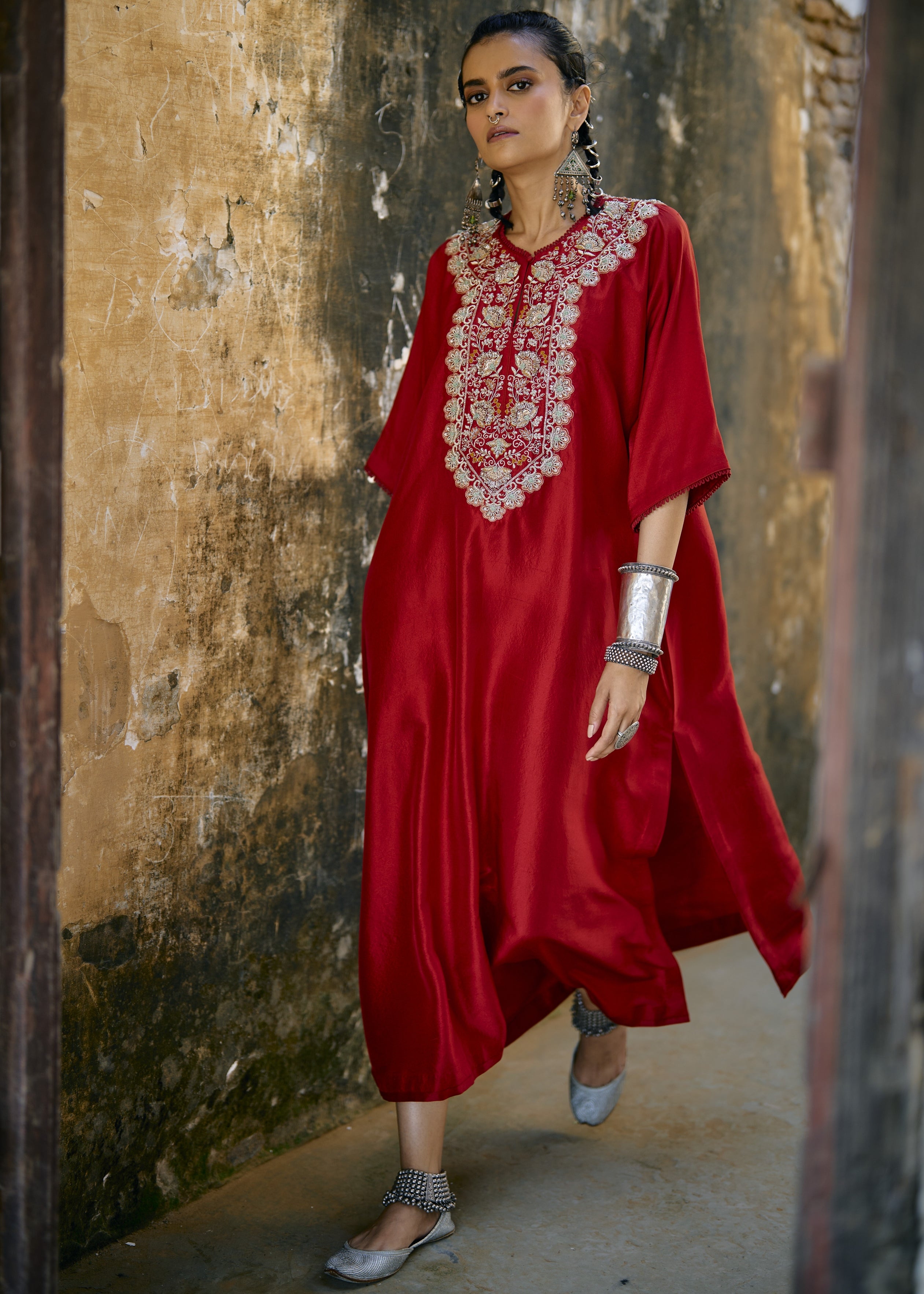 Red Kaftan