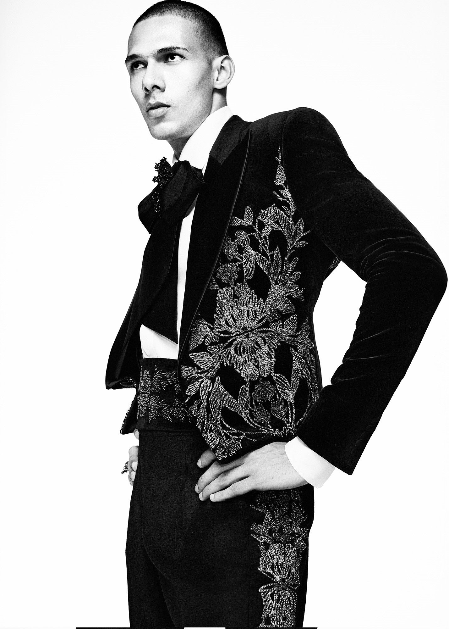 Astrion Tuxedo With Triphone Trouser