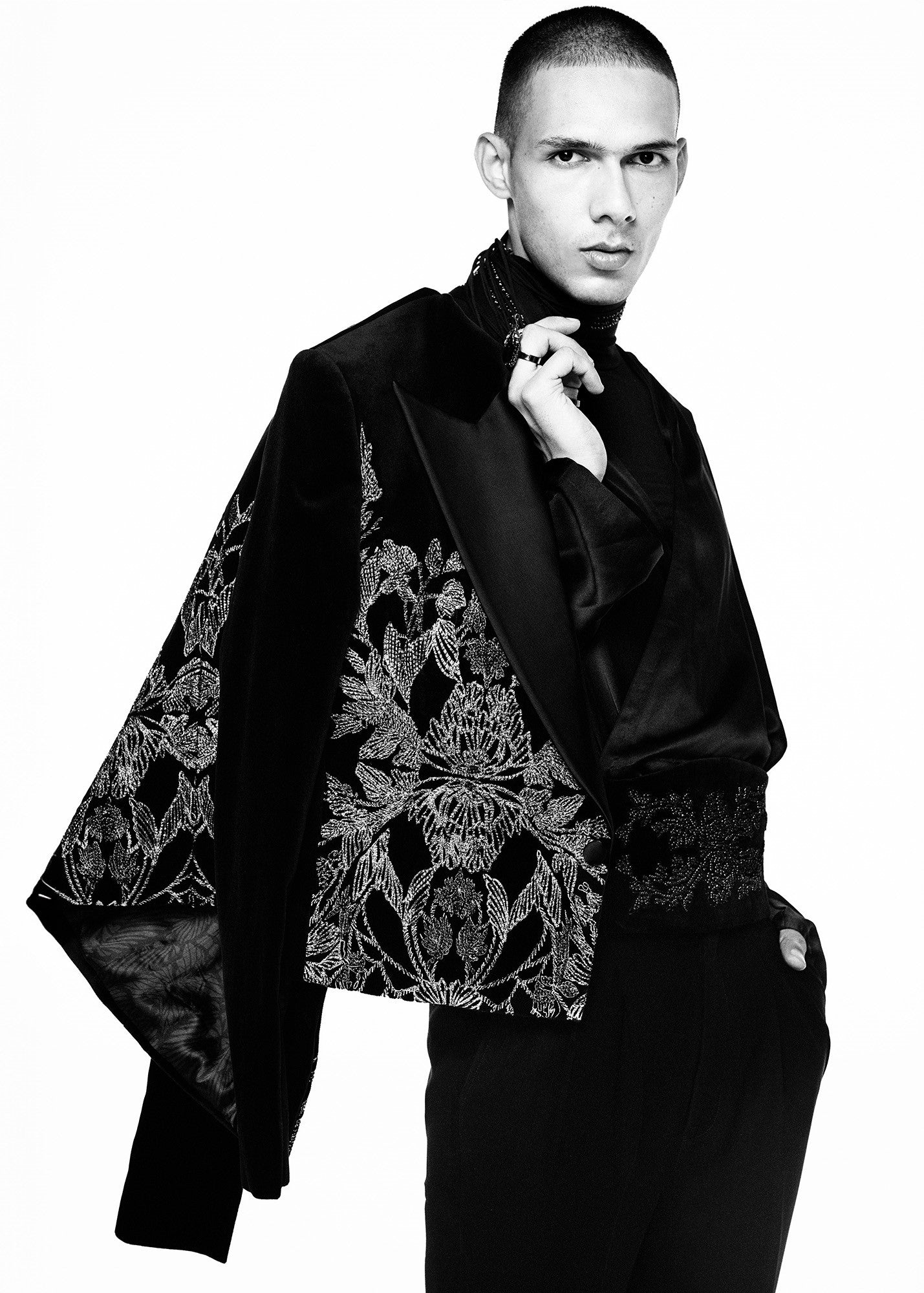 Astrion Tuxedo With Triphone Trouser