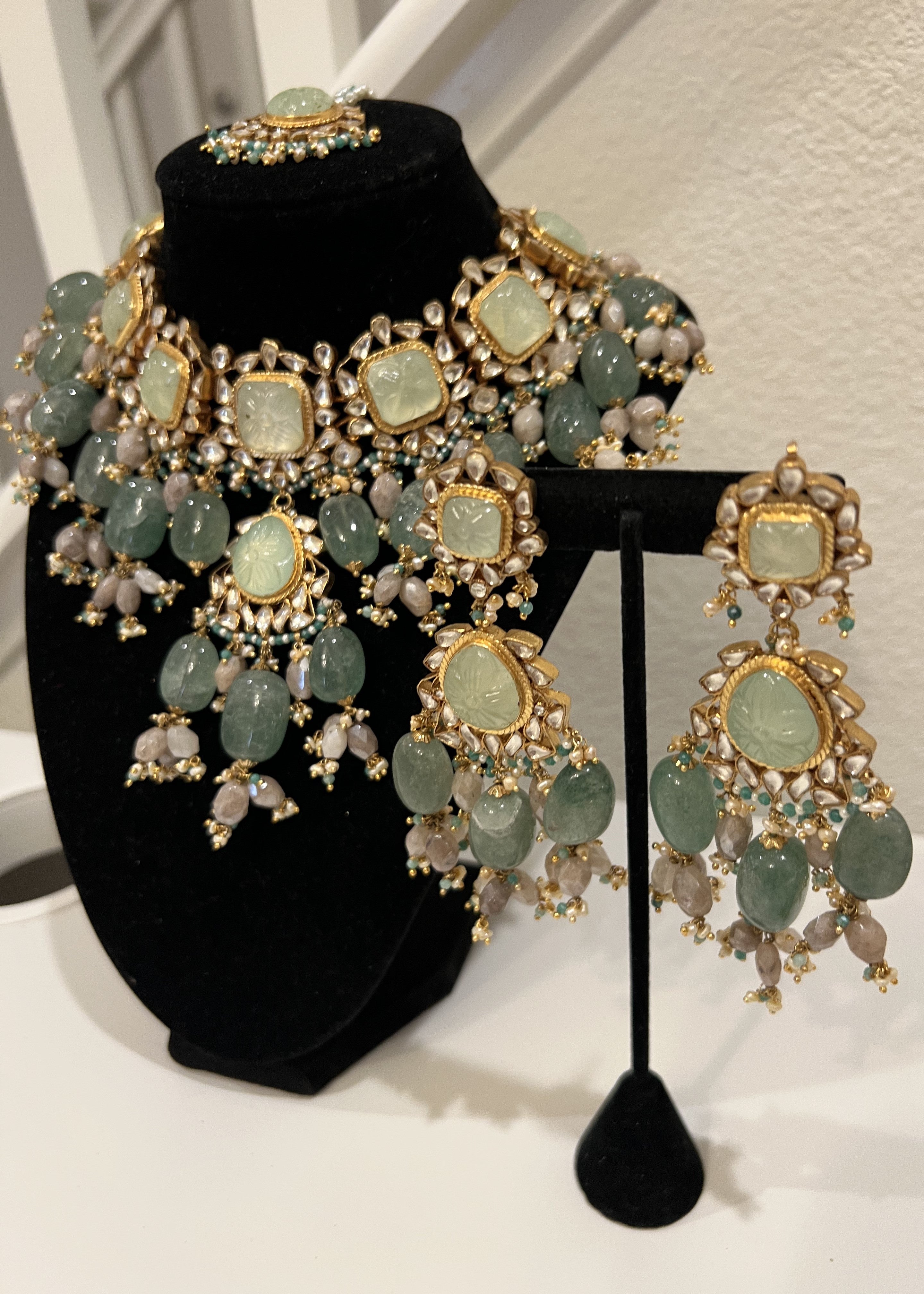 Carved Russian Green Beryl and Kundan Set