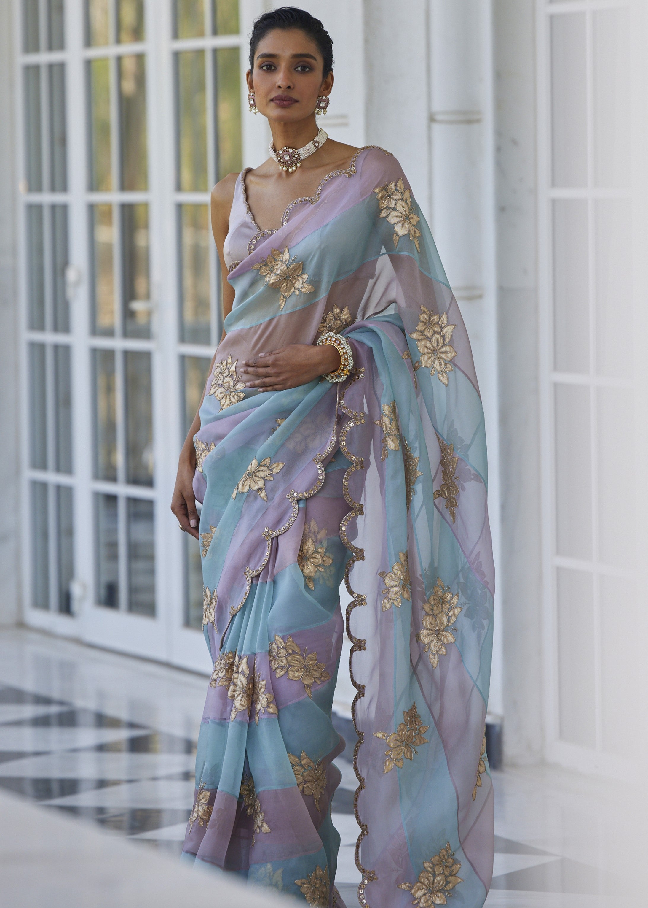 Ash Pink Flower Sari Set