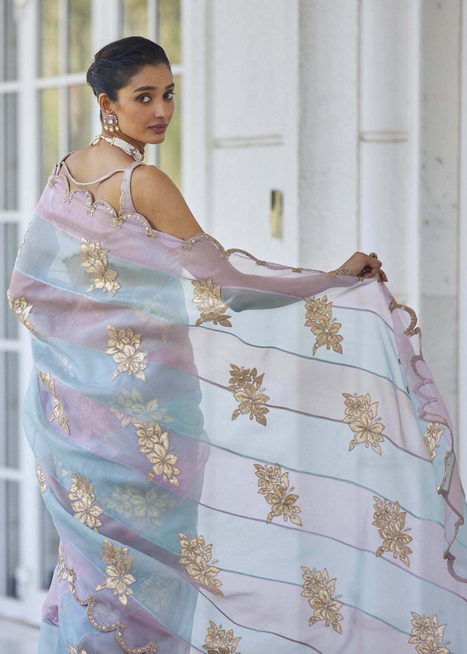 Ash Pink Flower Sari Set