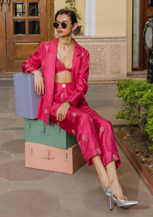 Viva Magenta Phool Jacket Set