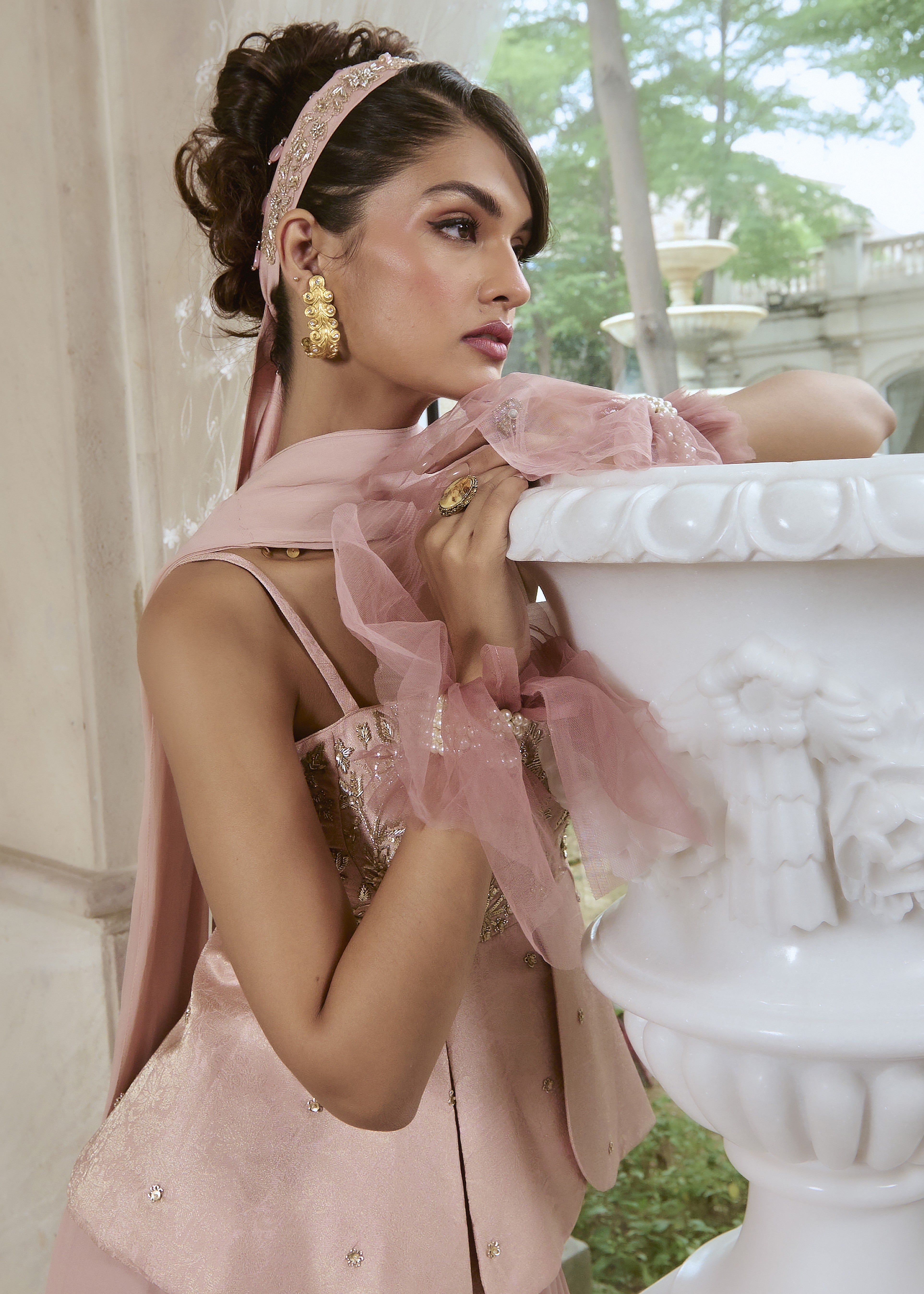 Paola Sari Set