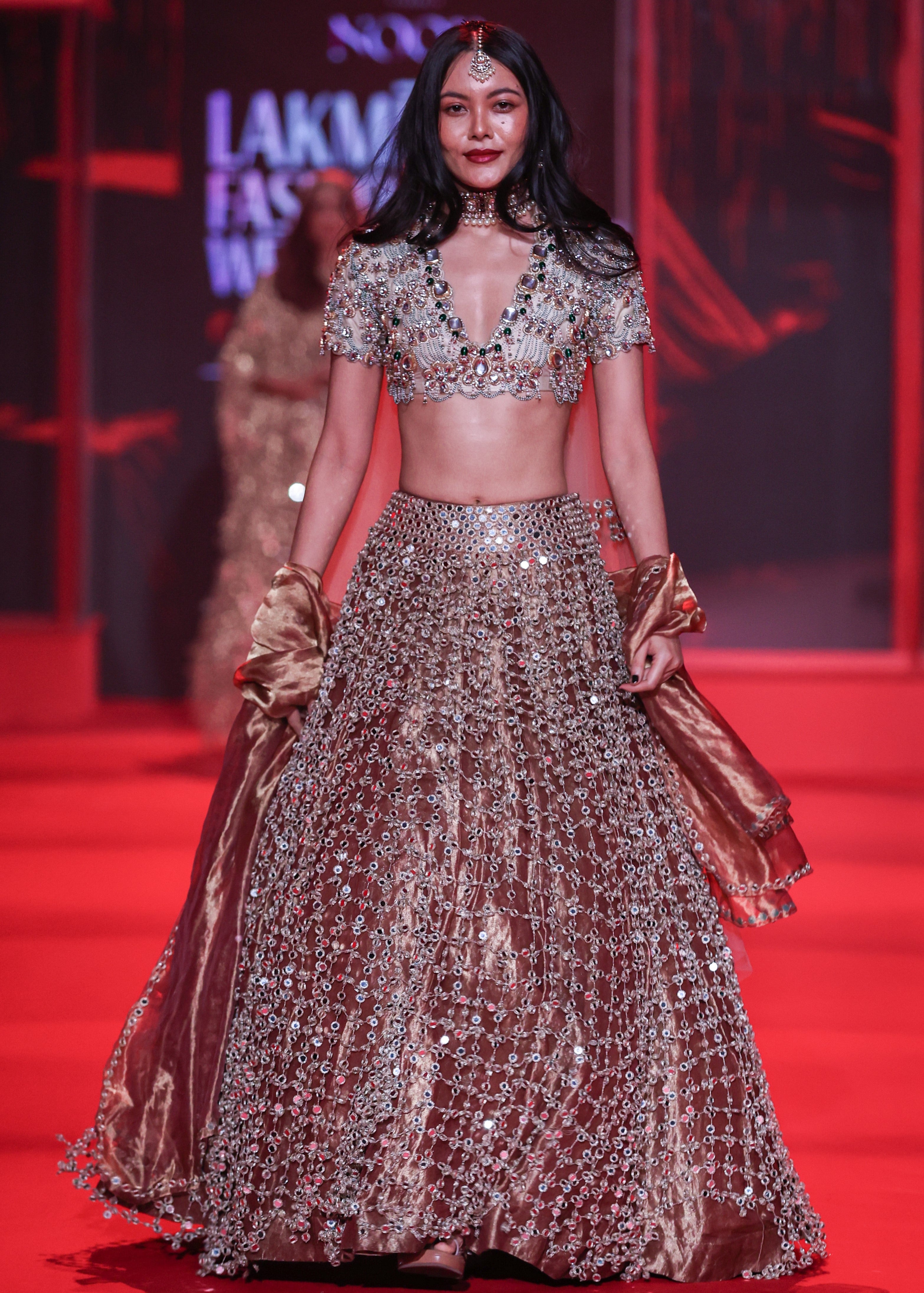 Tarakini Lehenga Set