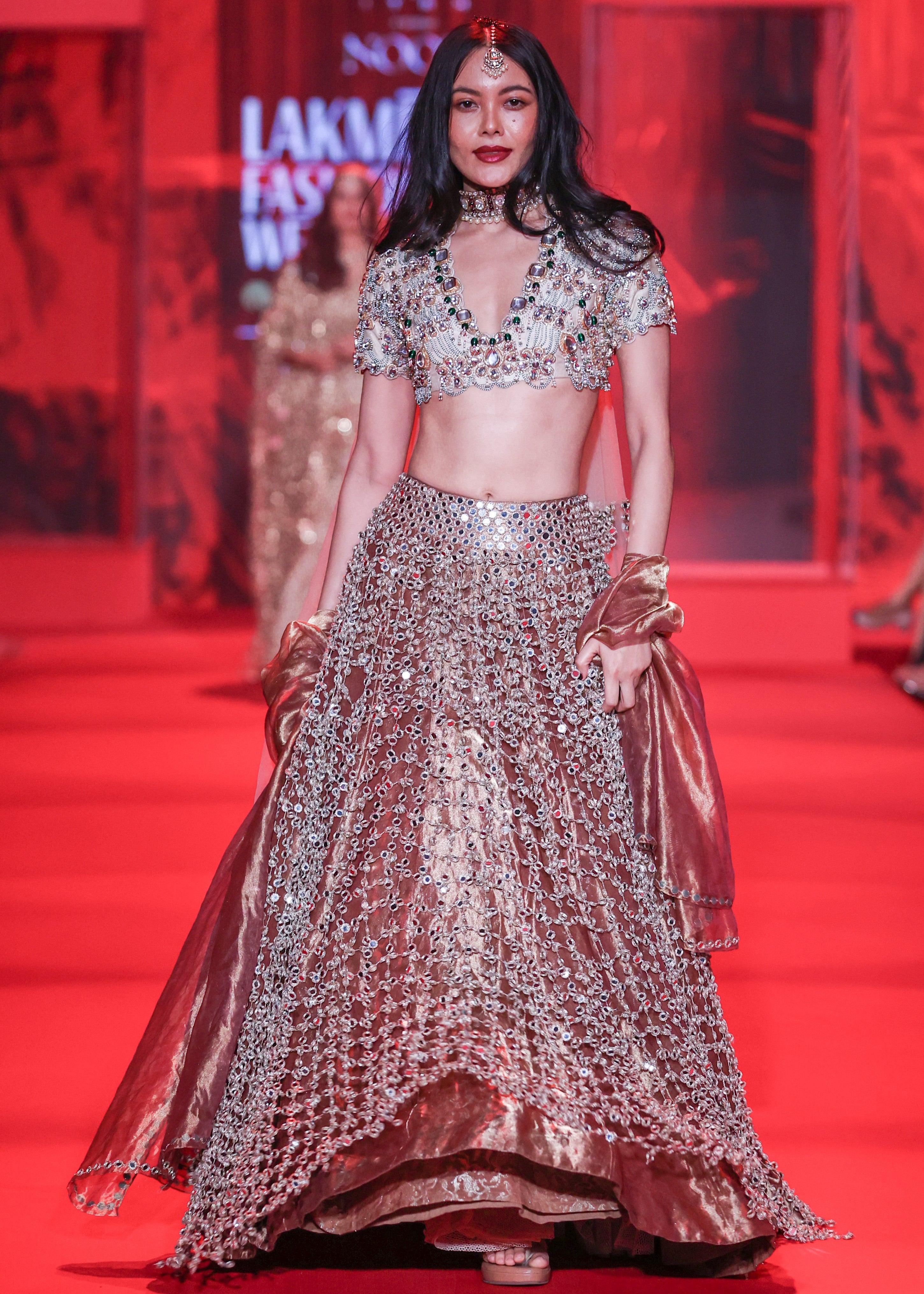 Tarakini Lehenga Set