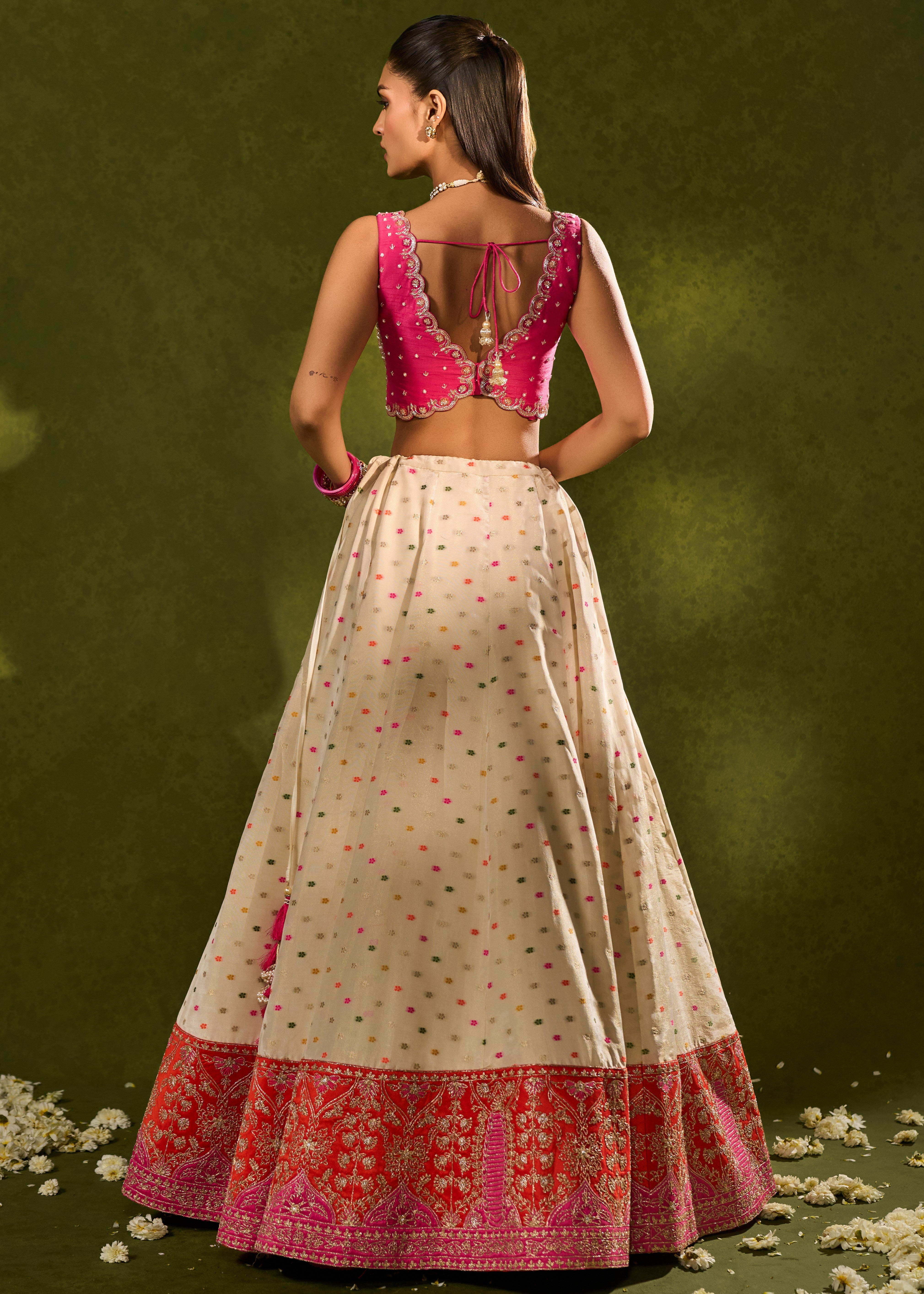 Anvi Lehenga