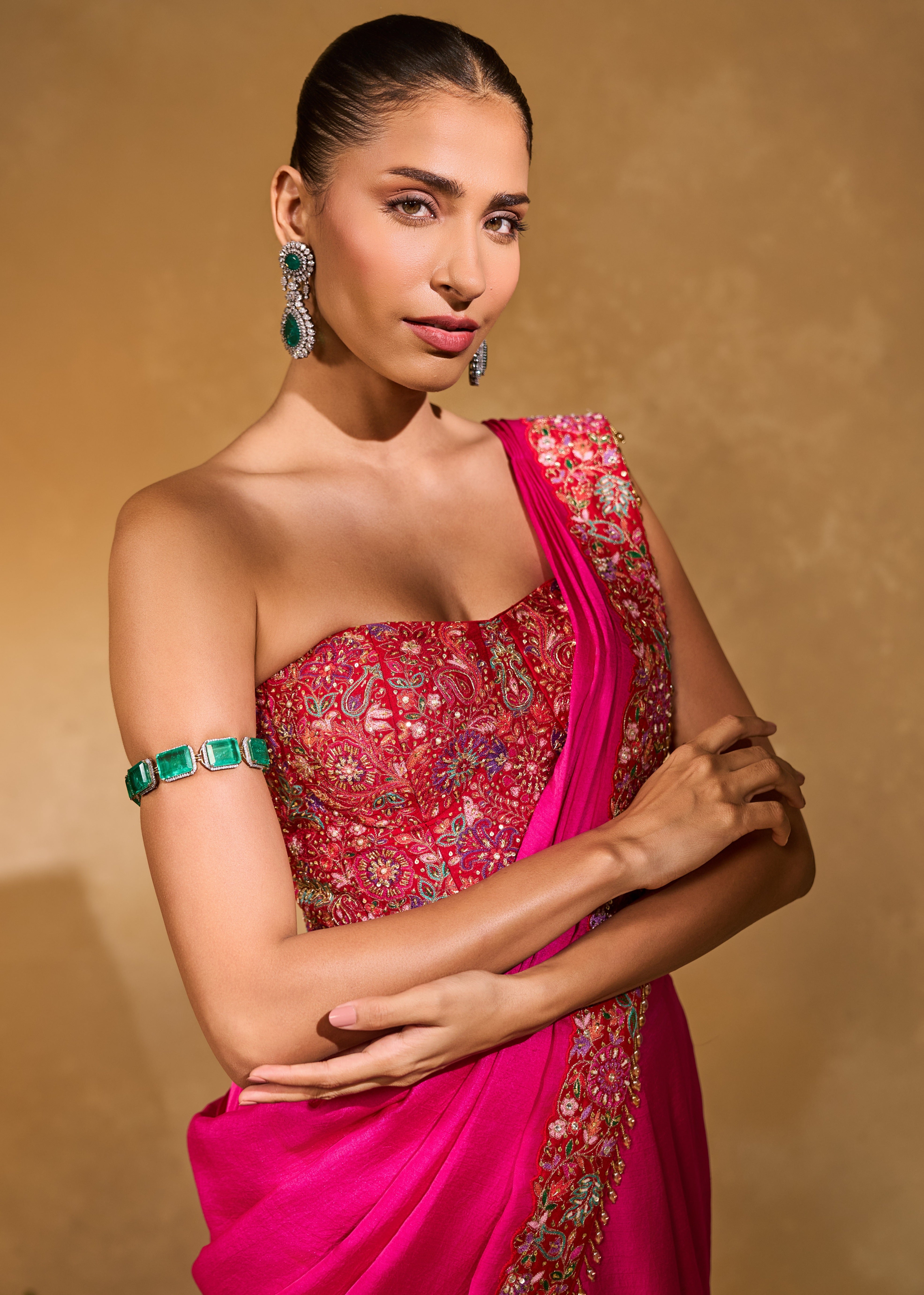 Arya Sari