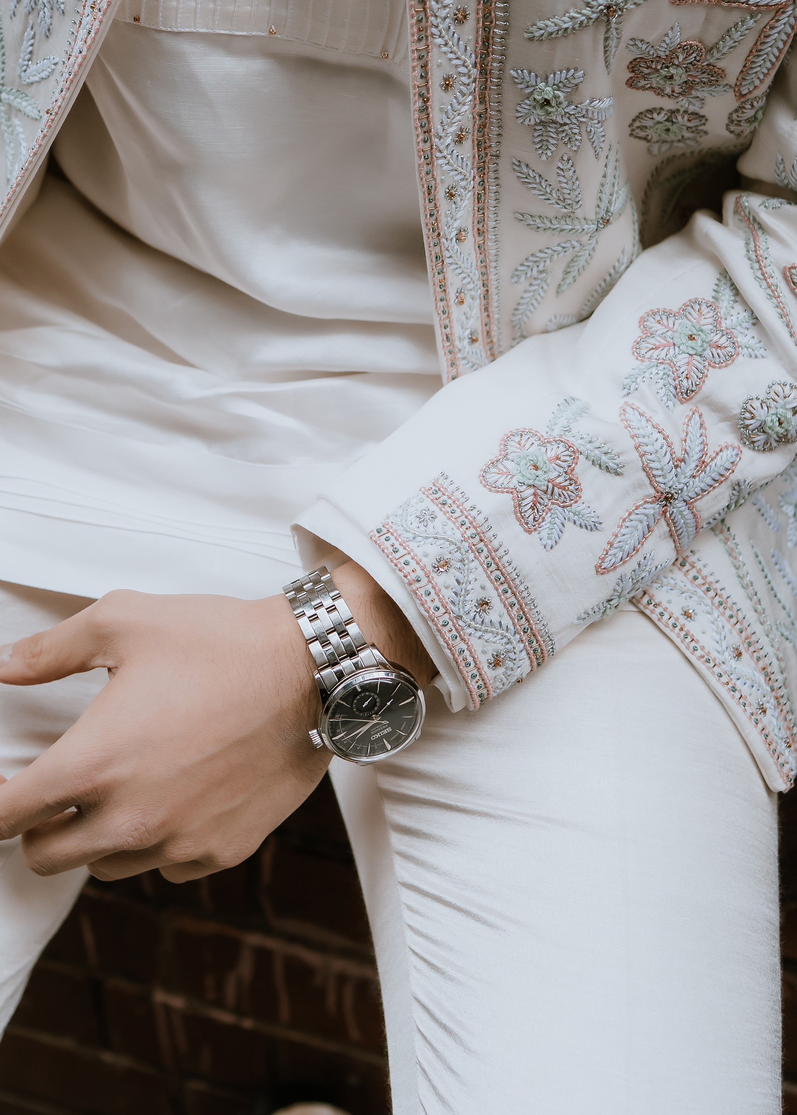 White Dahlia Short Jacket Set