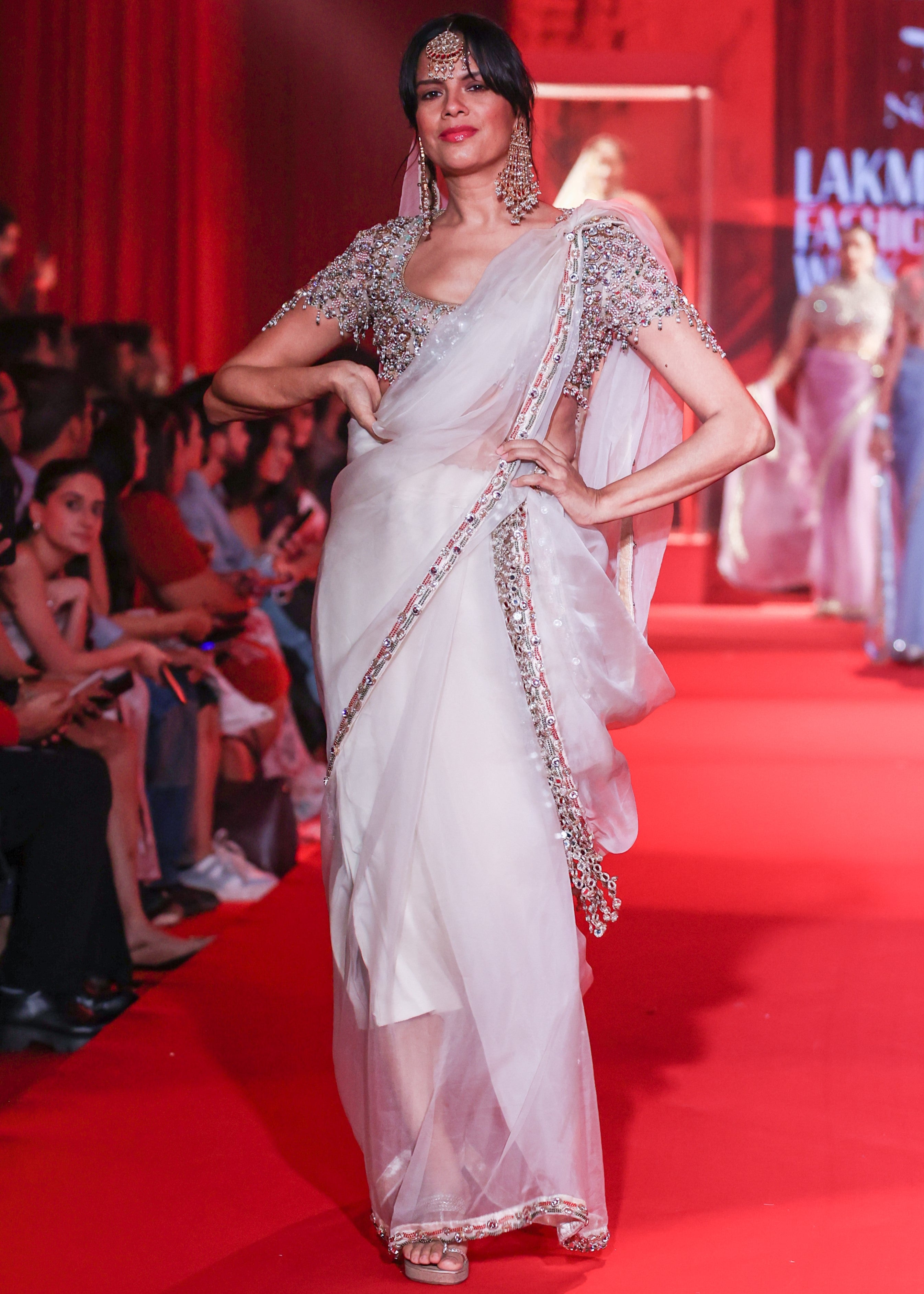 Ratnapriya Sari Set