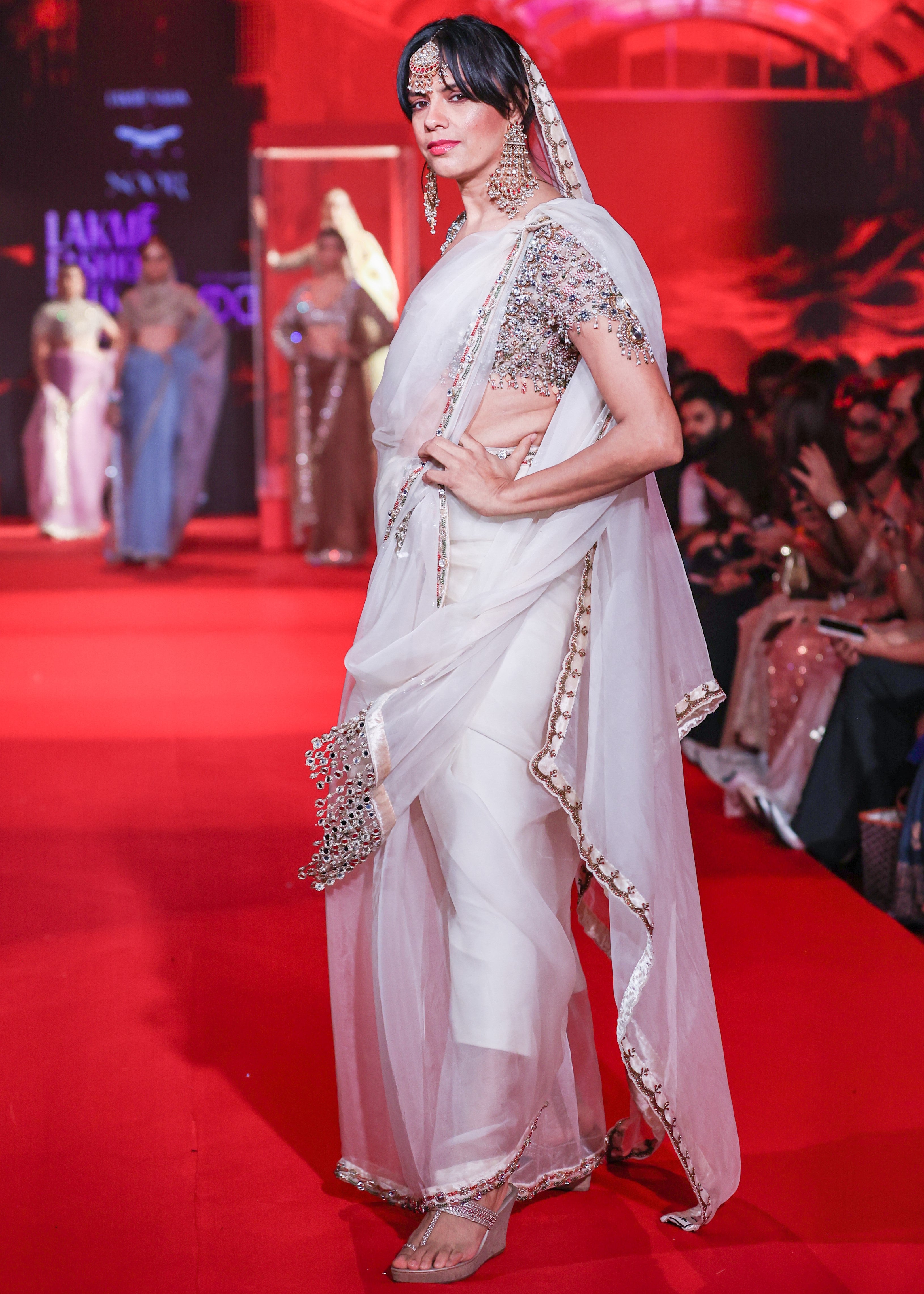 Ratnapriya Sari Set