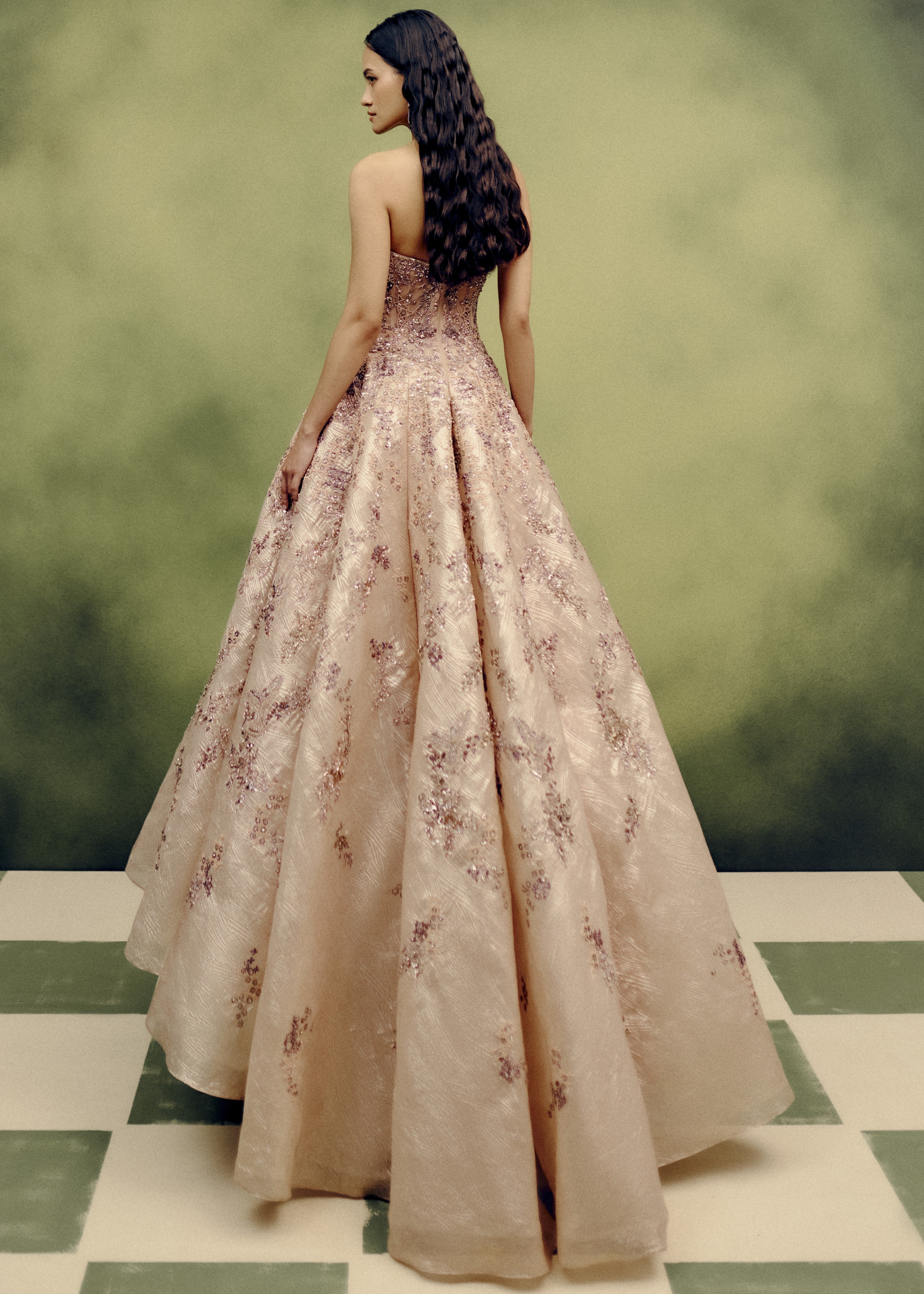 Aurum Éclat Gown