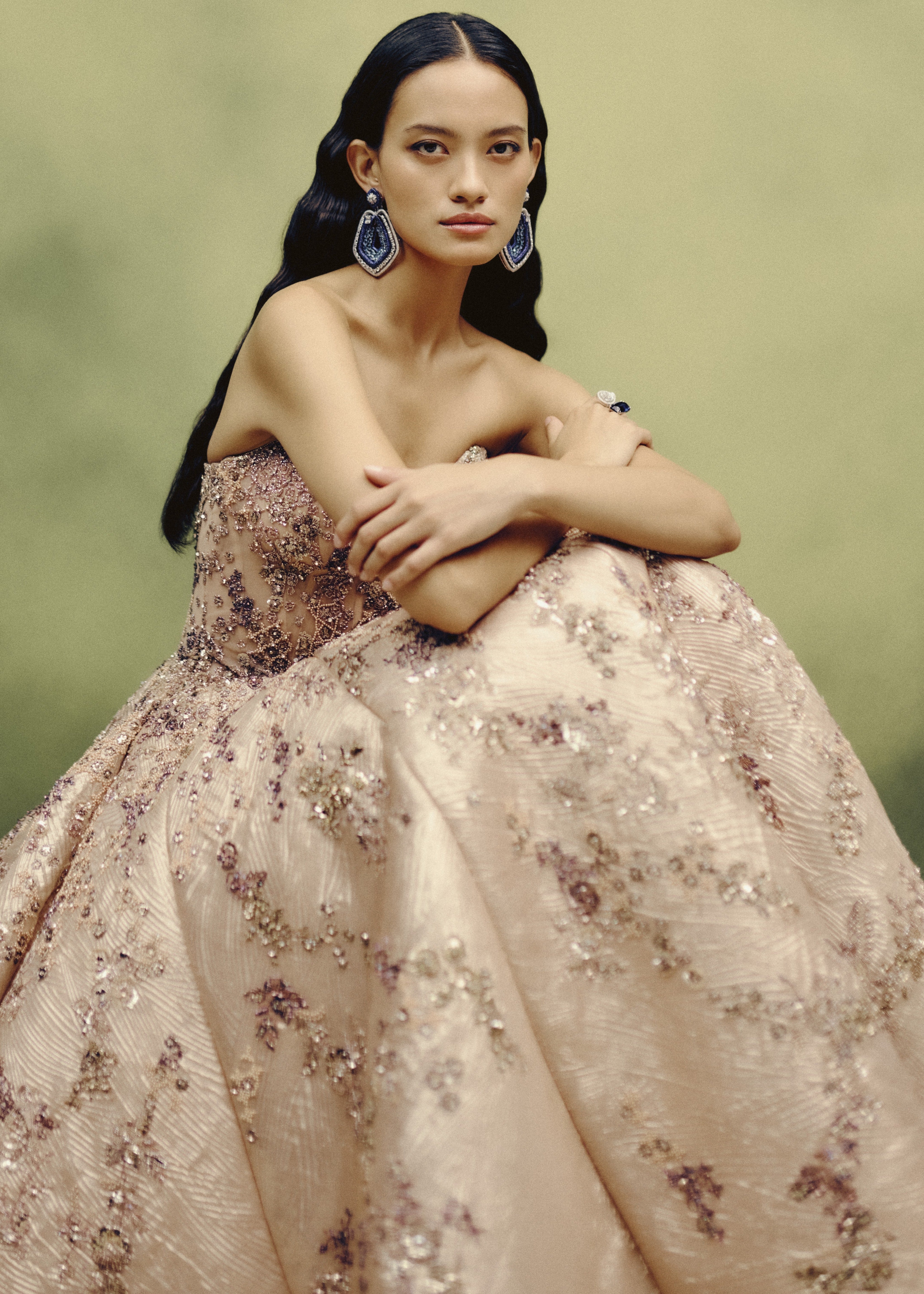 Aurum Éclat Gown
