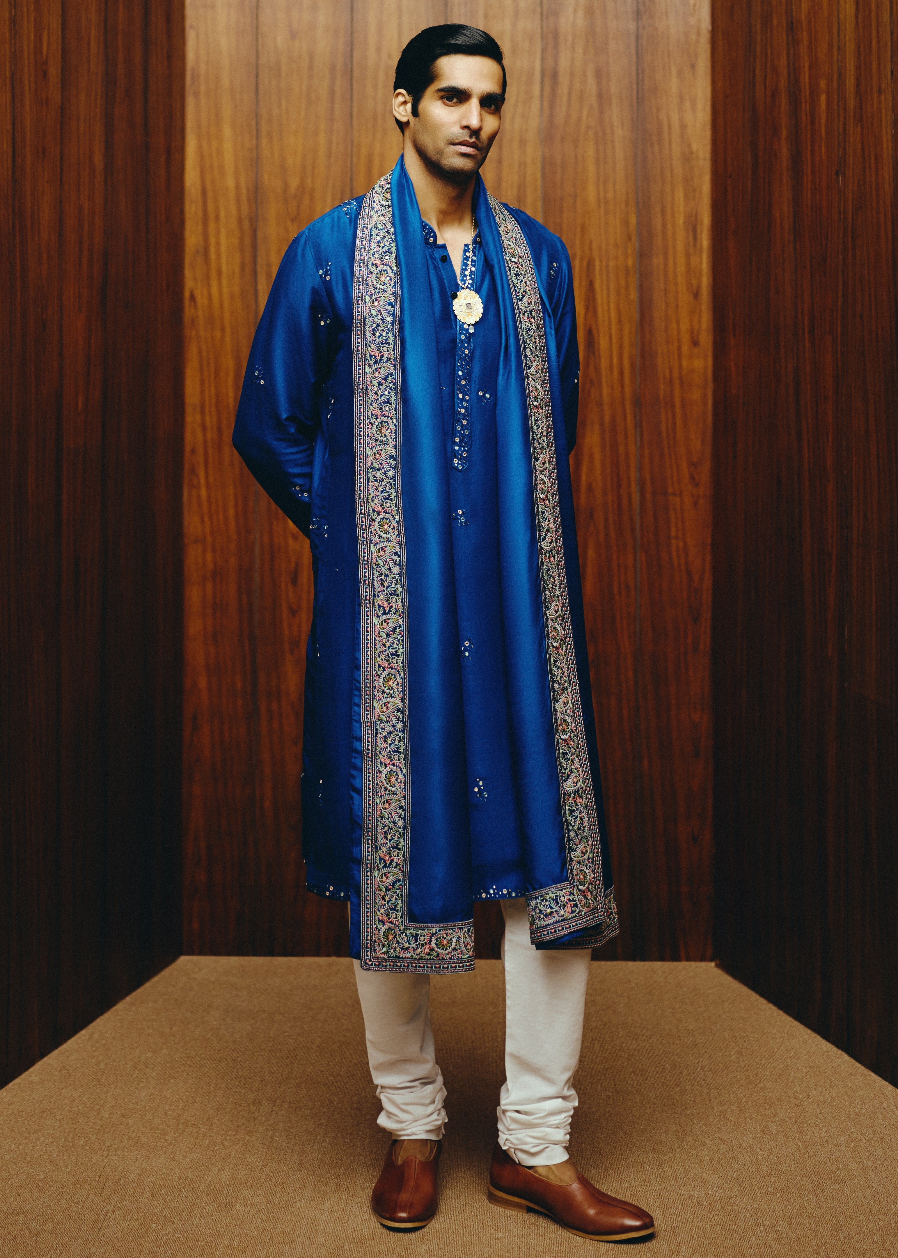 Sapphire Echo Kurta, Dupatta And Churidaar Set