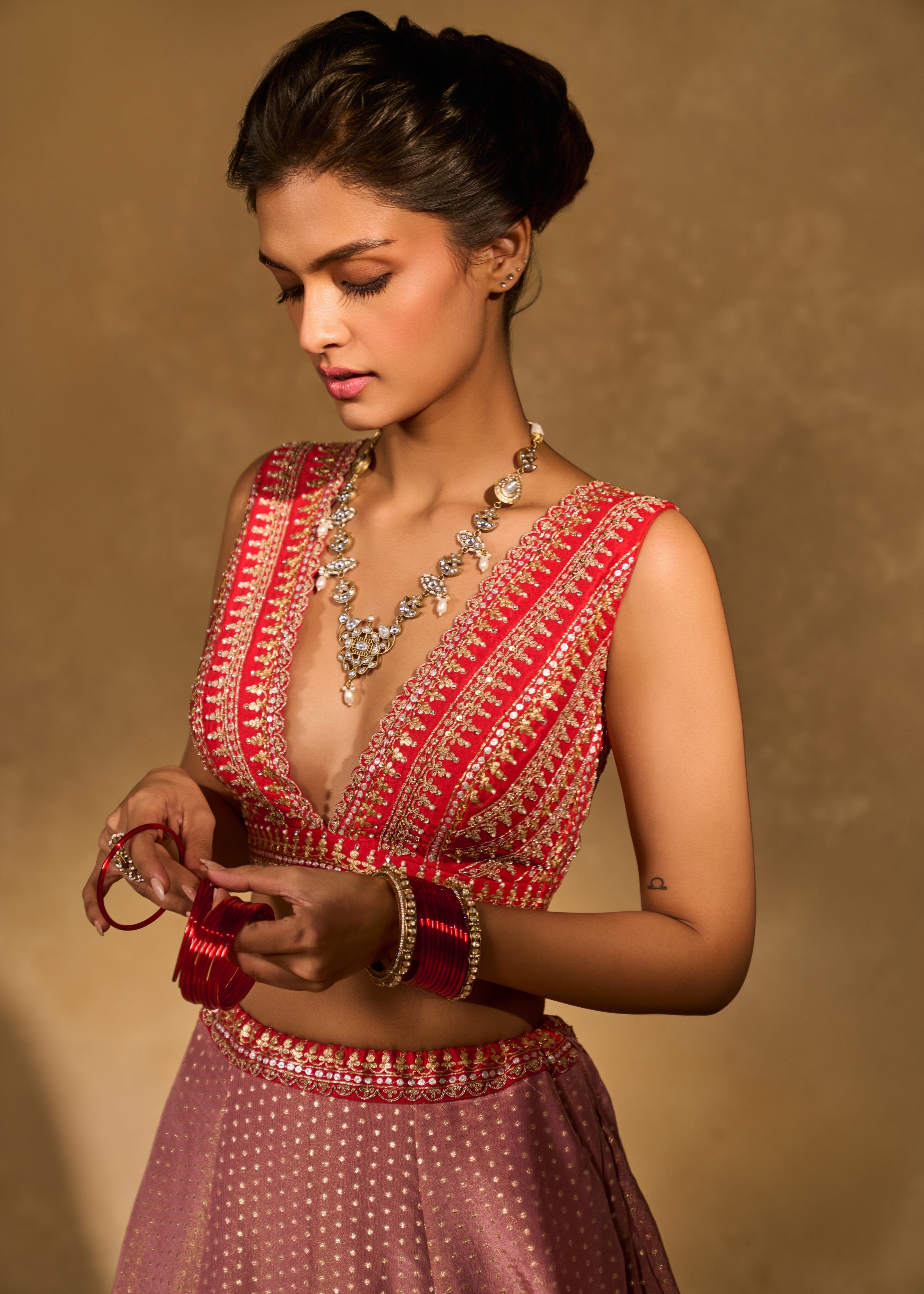 Mina Daman Lehenga