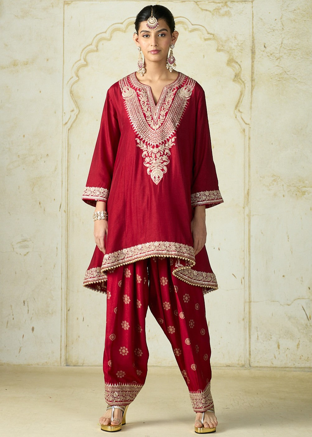 Red Nadia Farshi Set