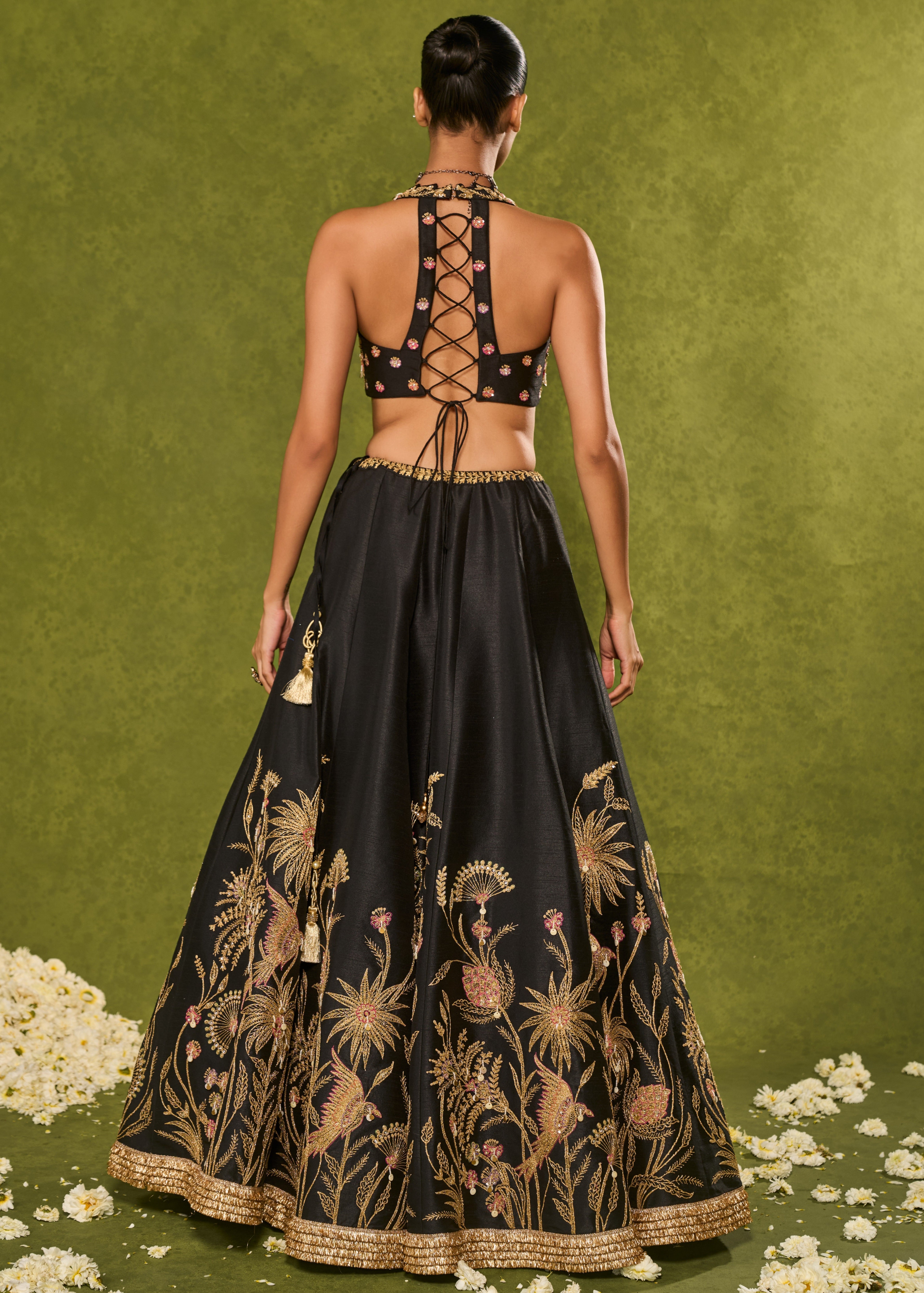 Huda Lehenga