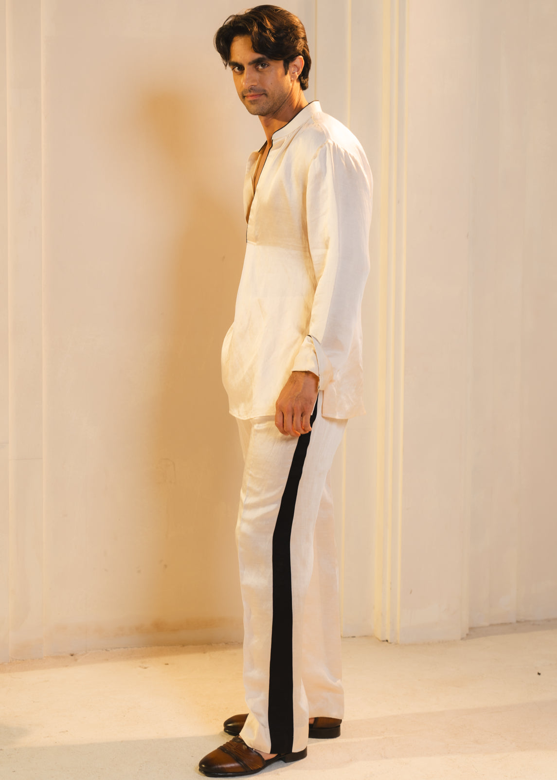 Digambara Jacket Set