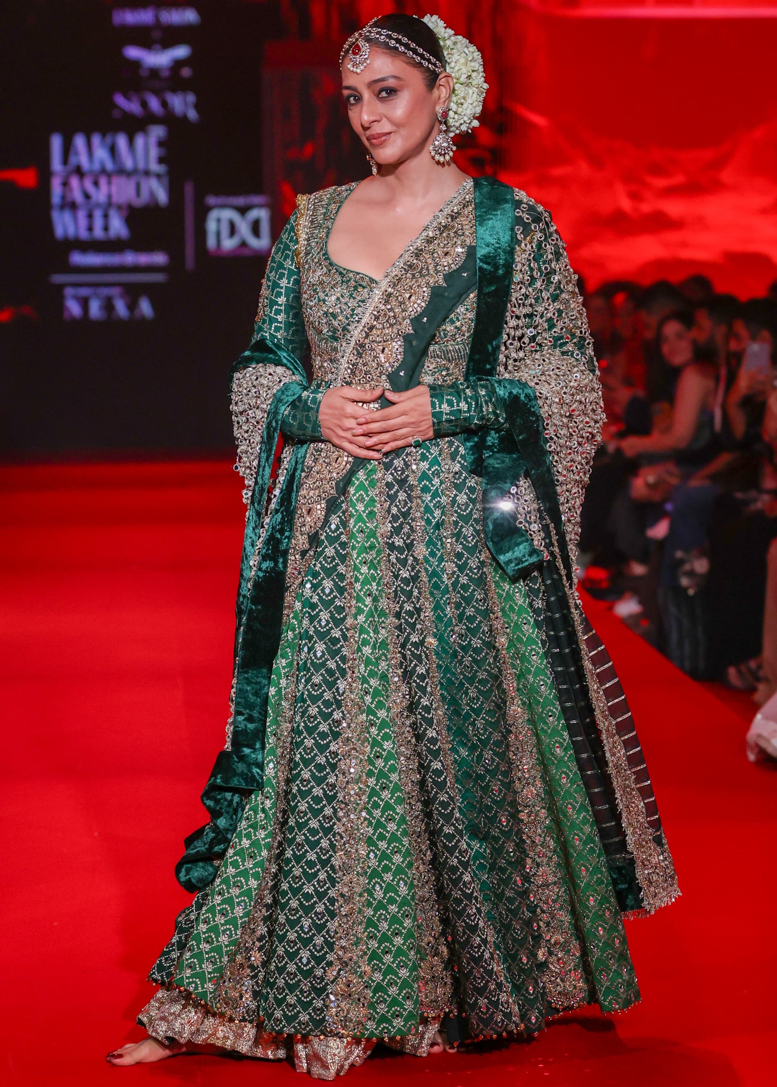 Vaidurya Anarkali Set