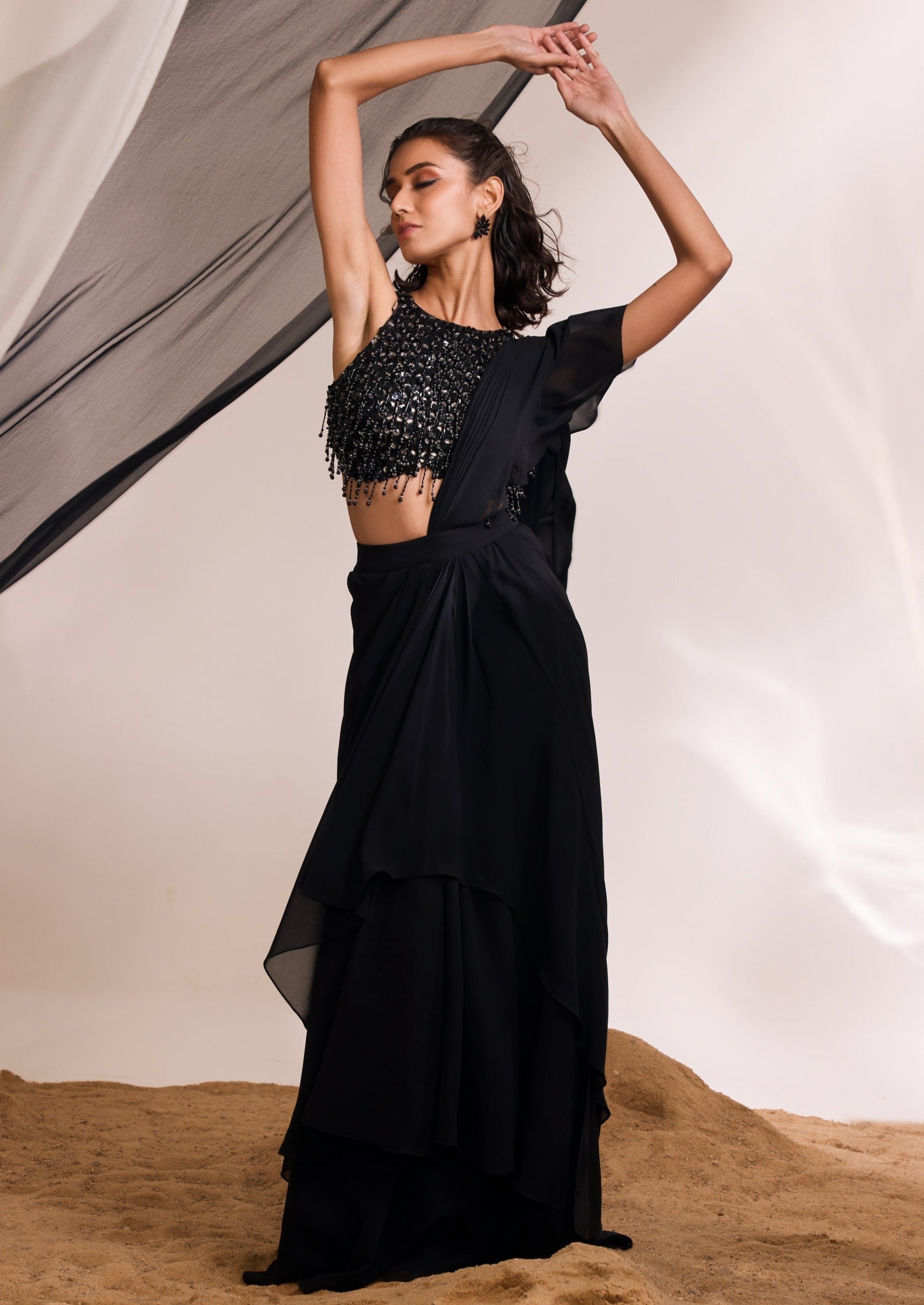 Black Hailey Sari