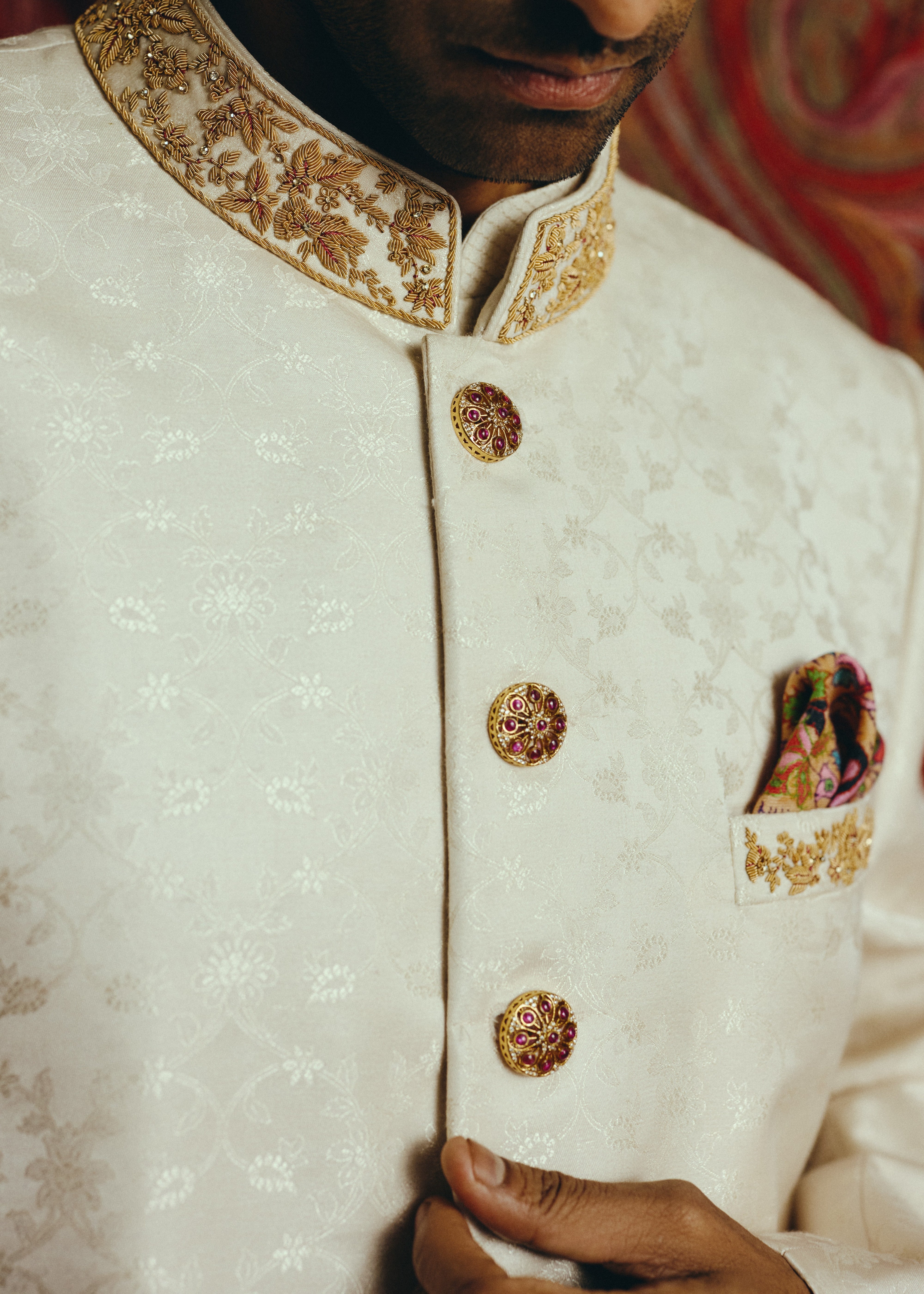 Lustre Ivory Ackhan