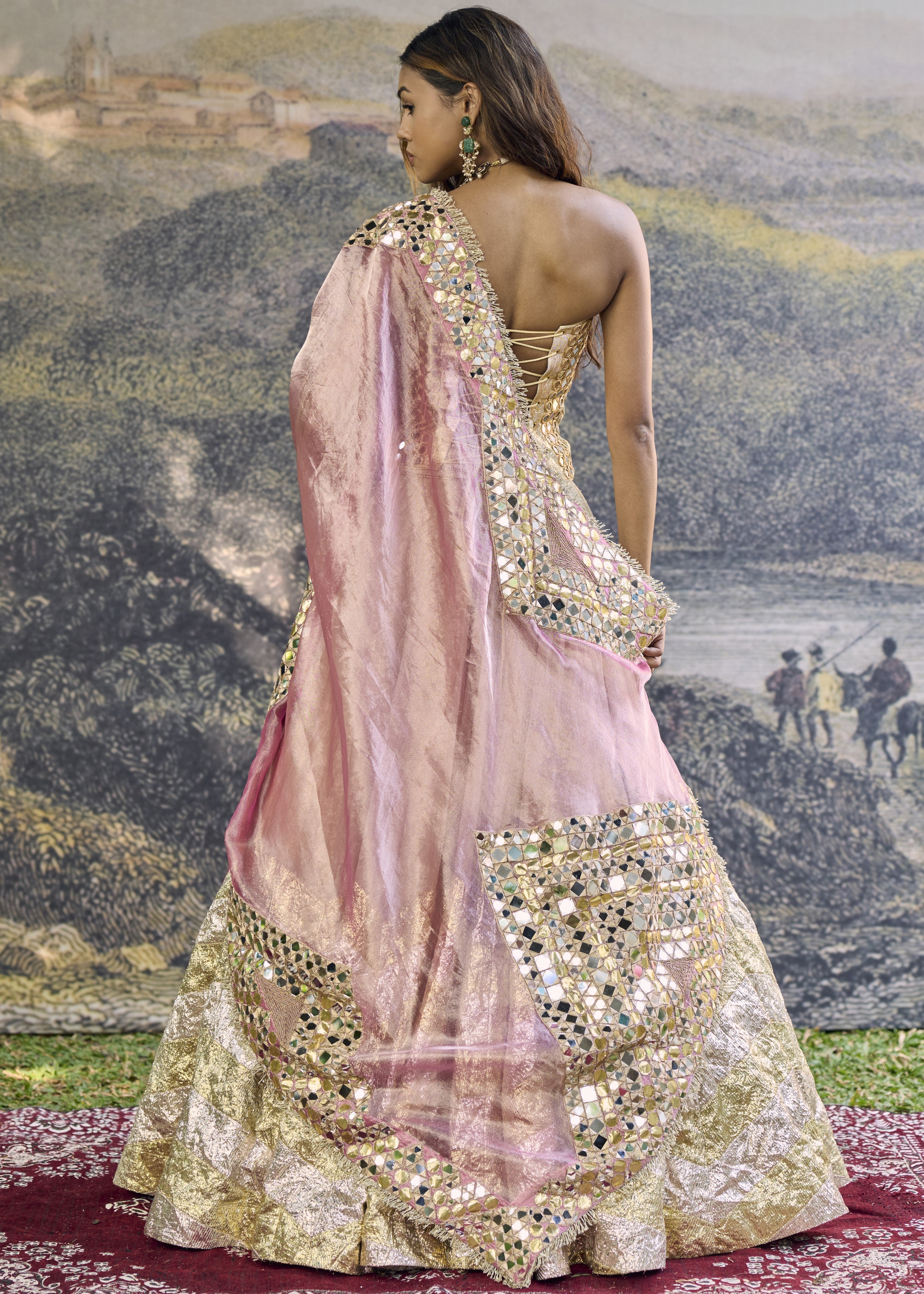 Sunehri Roshan Mirror Lehenga Set
