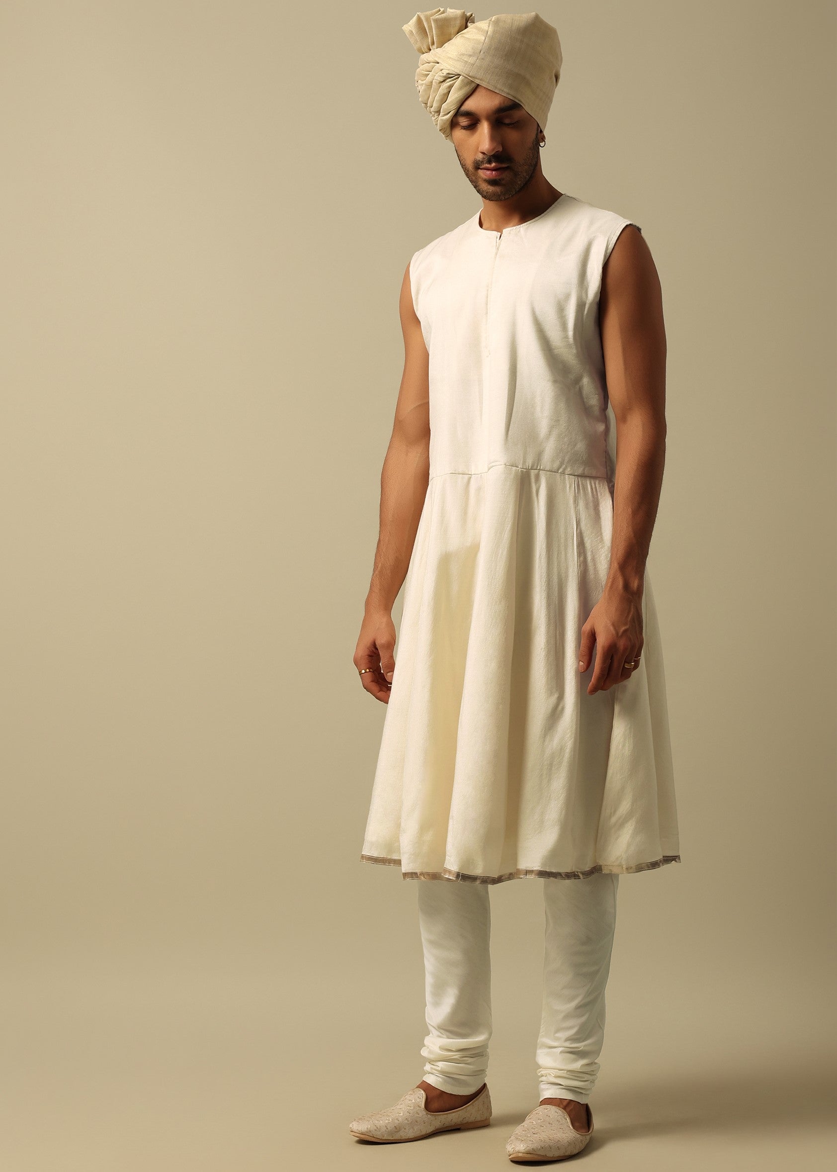 White Sherwani With Exquisite Heavy Embroidery