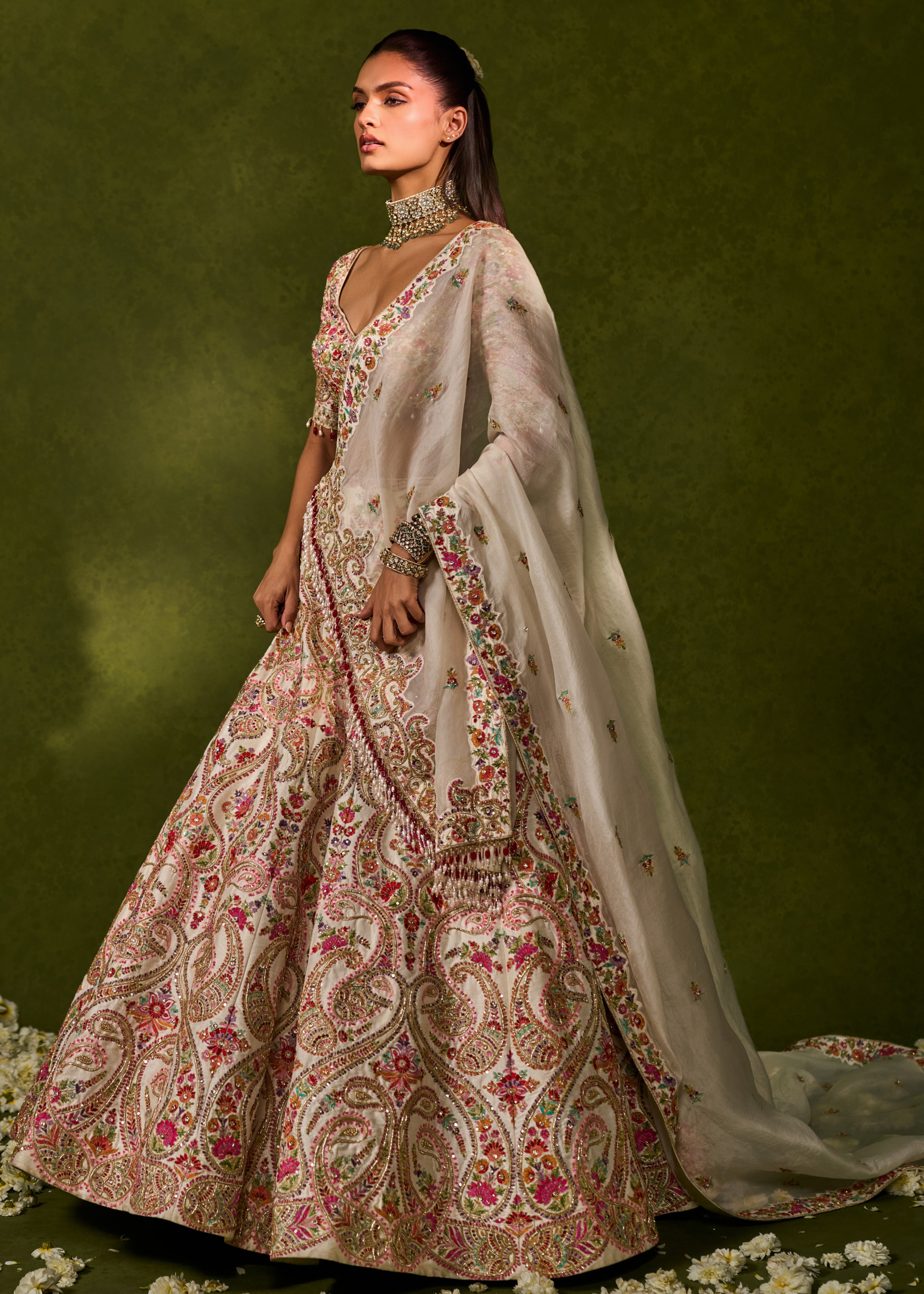Saisha Lehenga