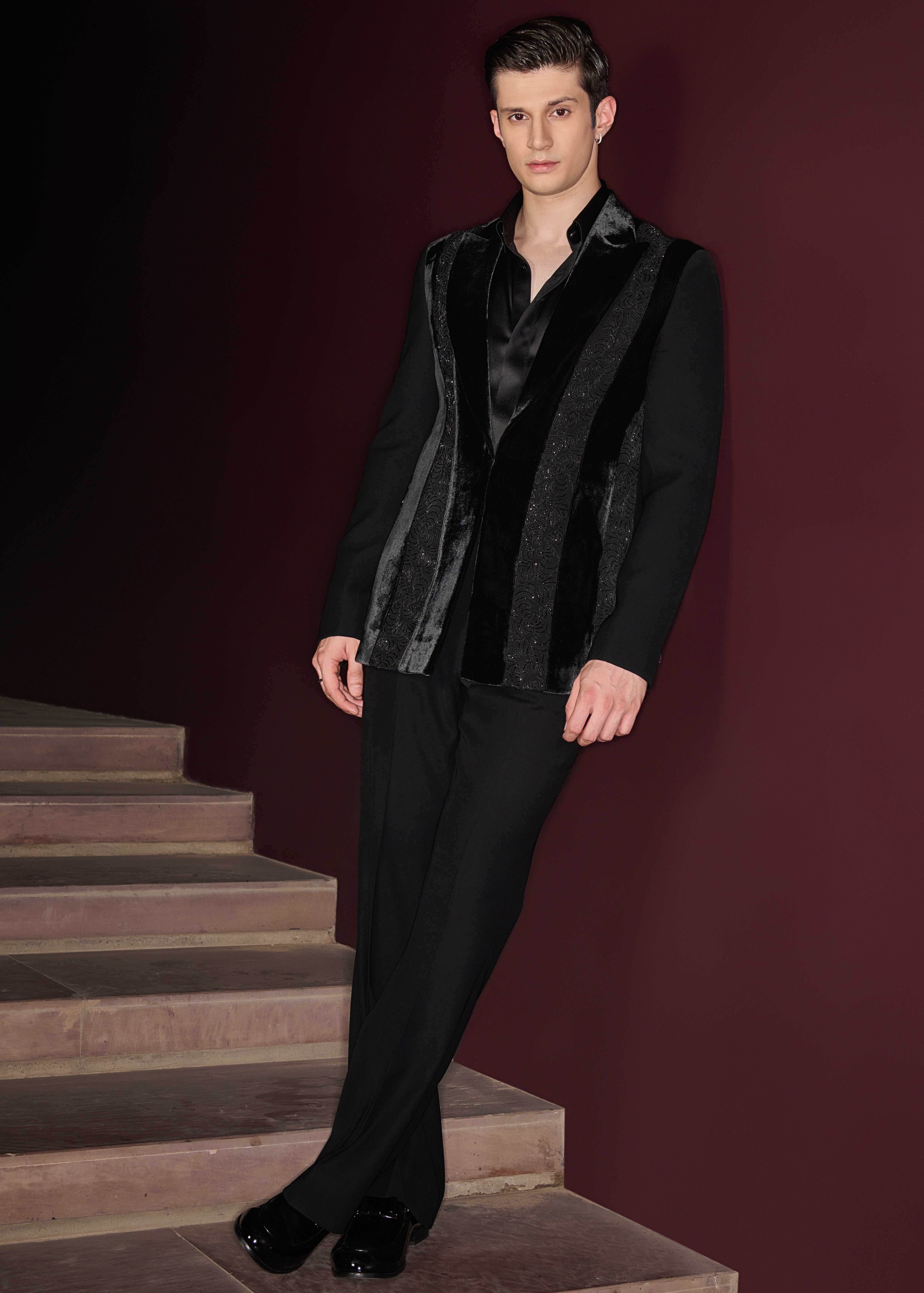 Velric Tuxedo Set