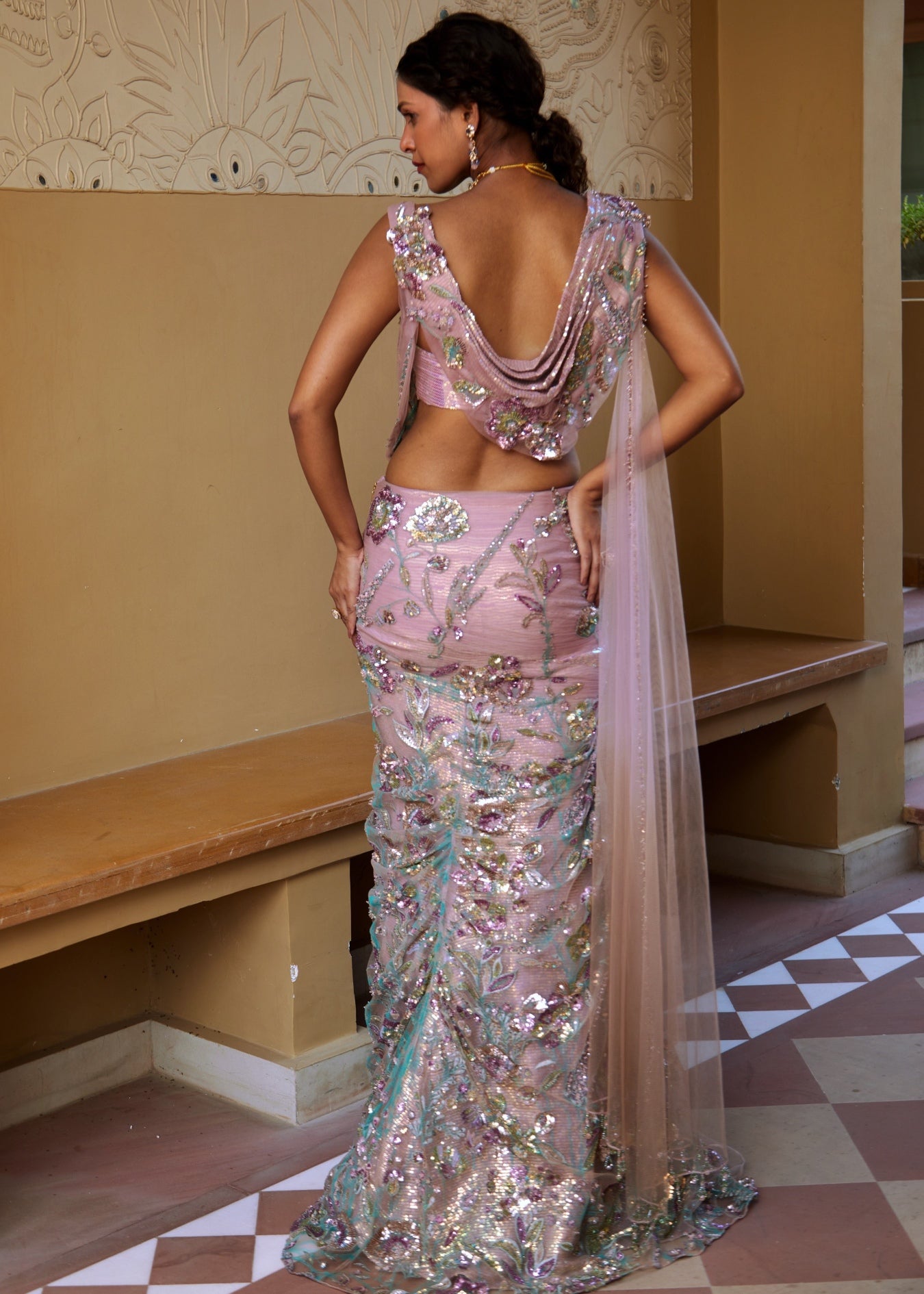 Vaani Sari