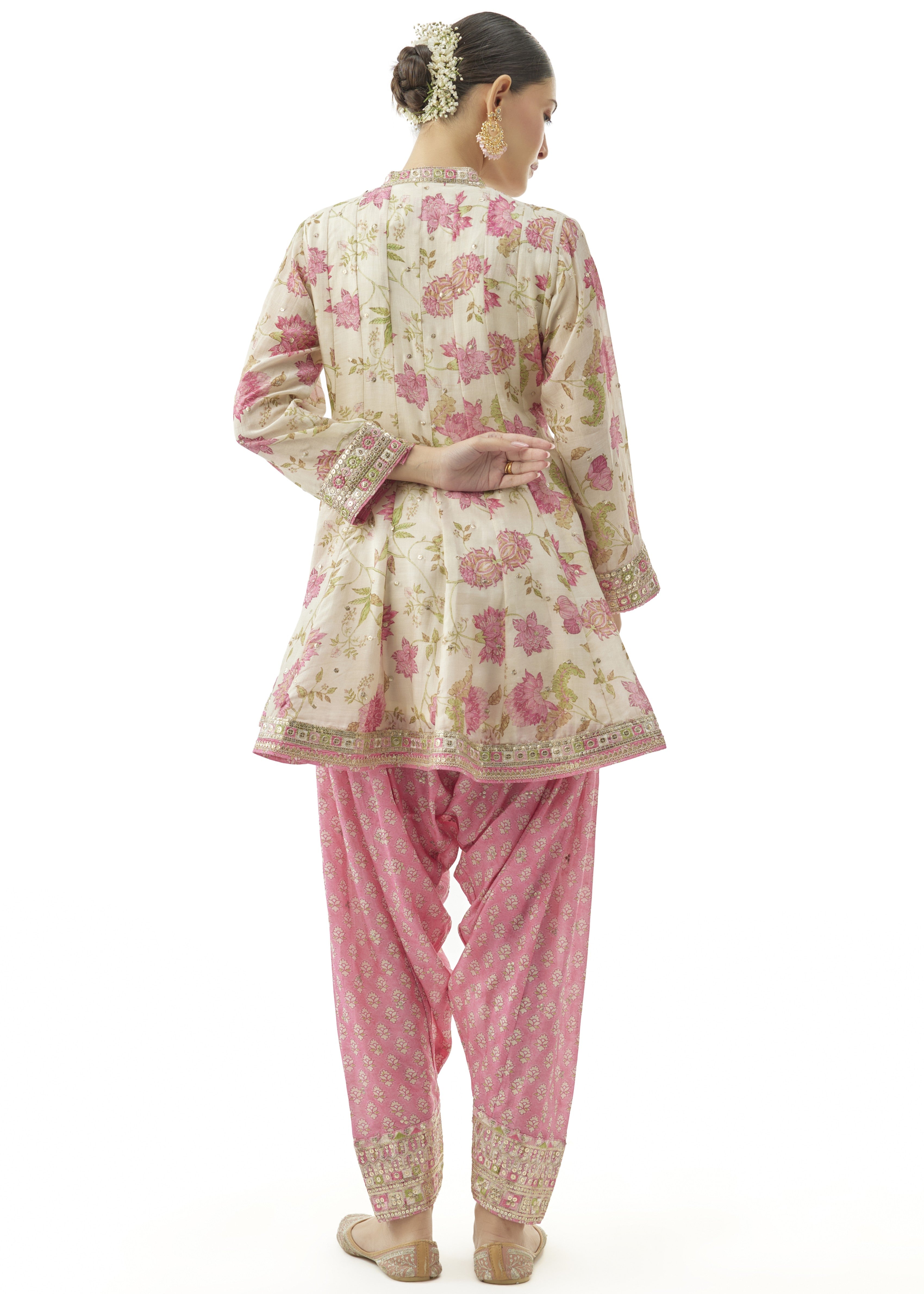 Priyagini Ag Set