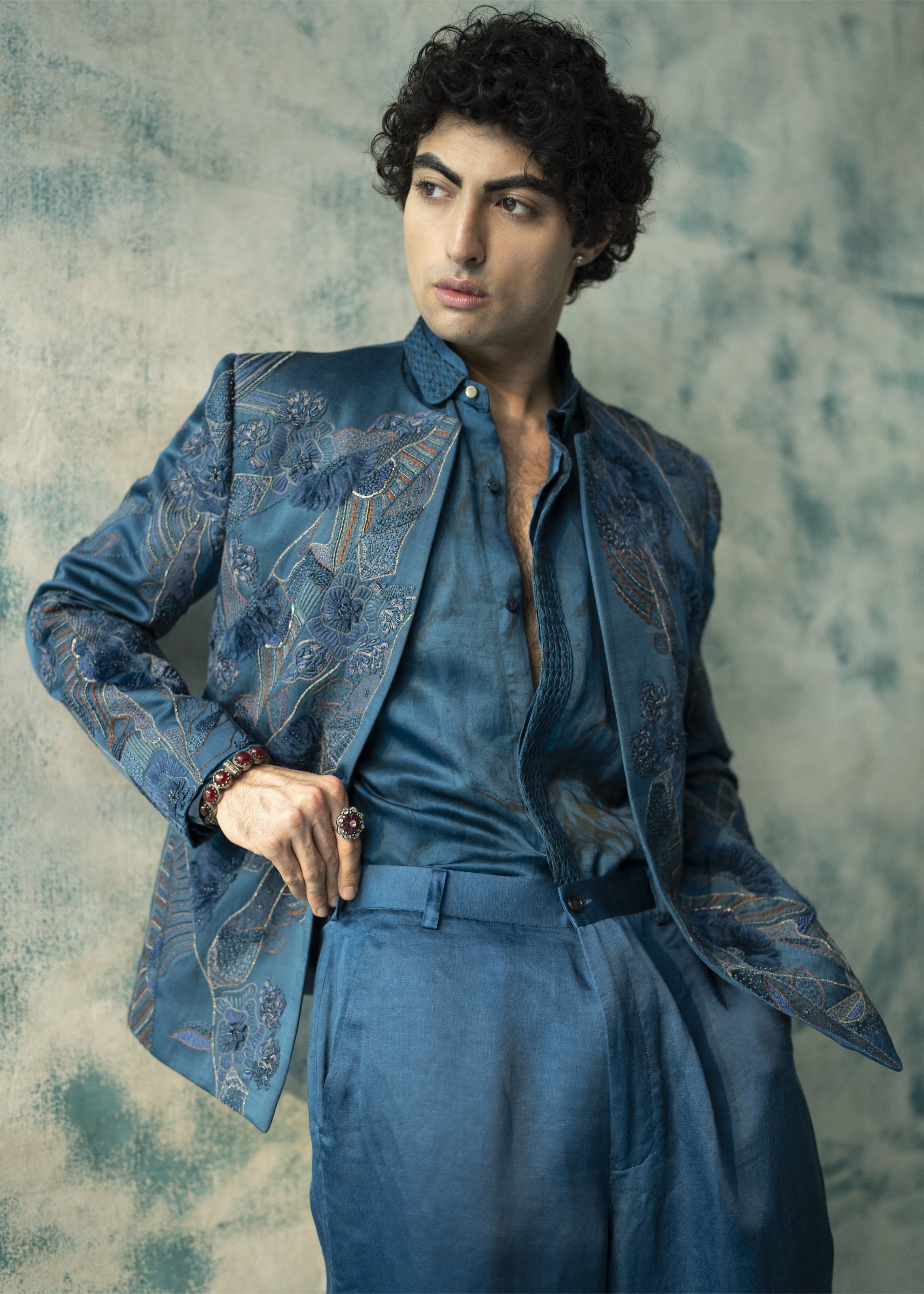 Blue Thistel Kurta Set