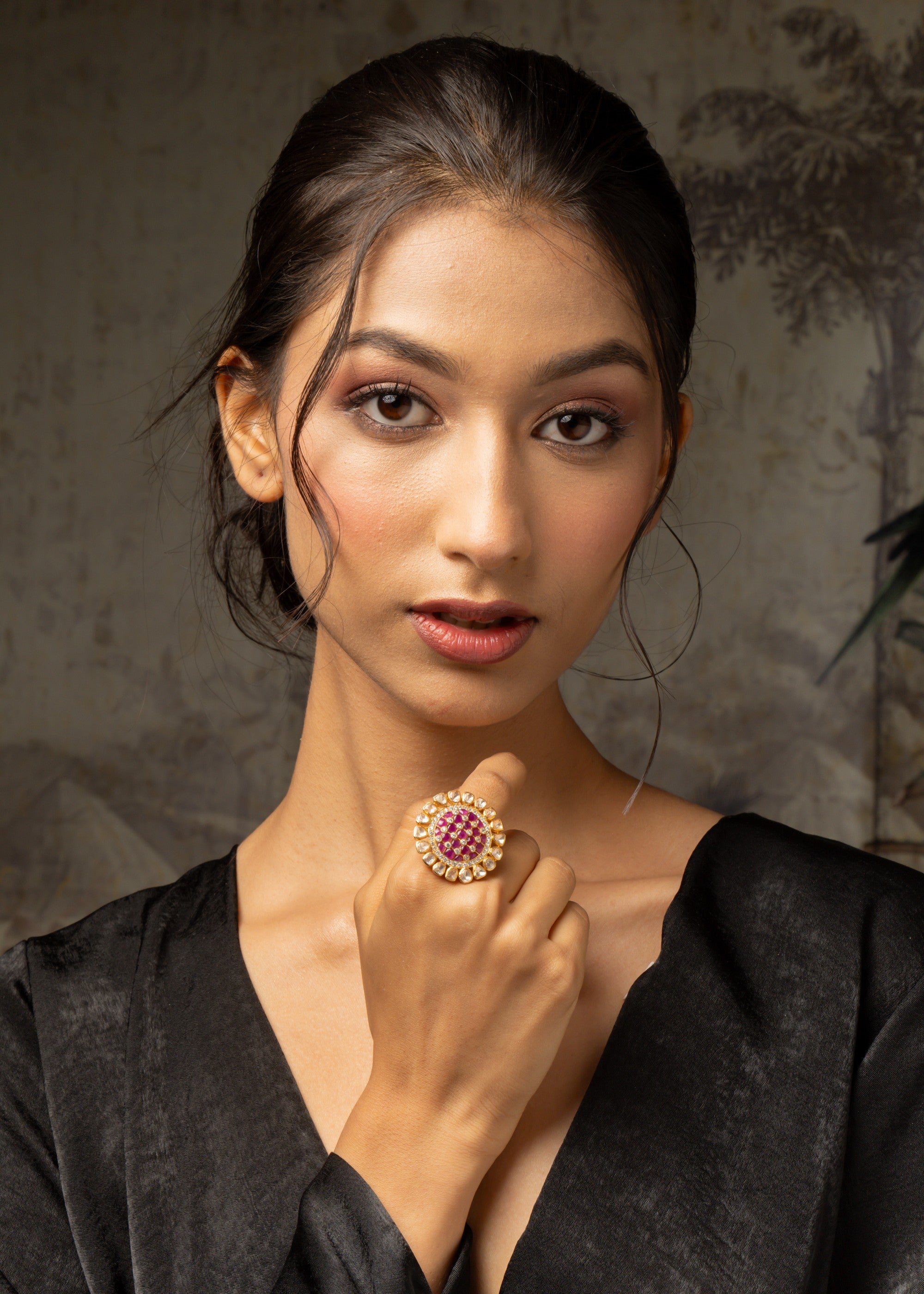 Ratna