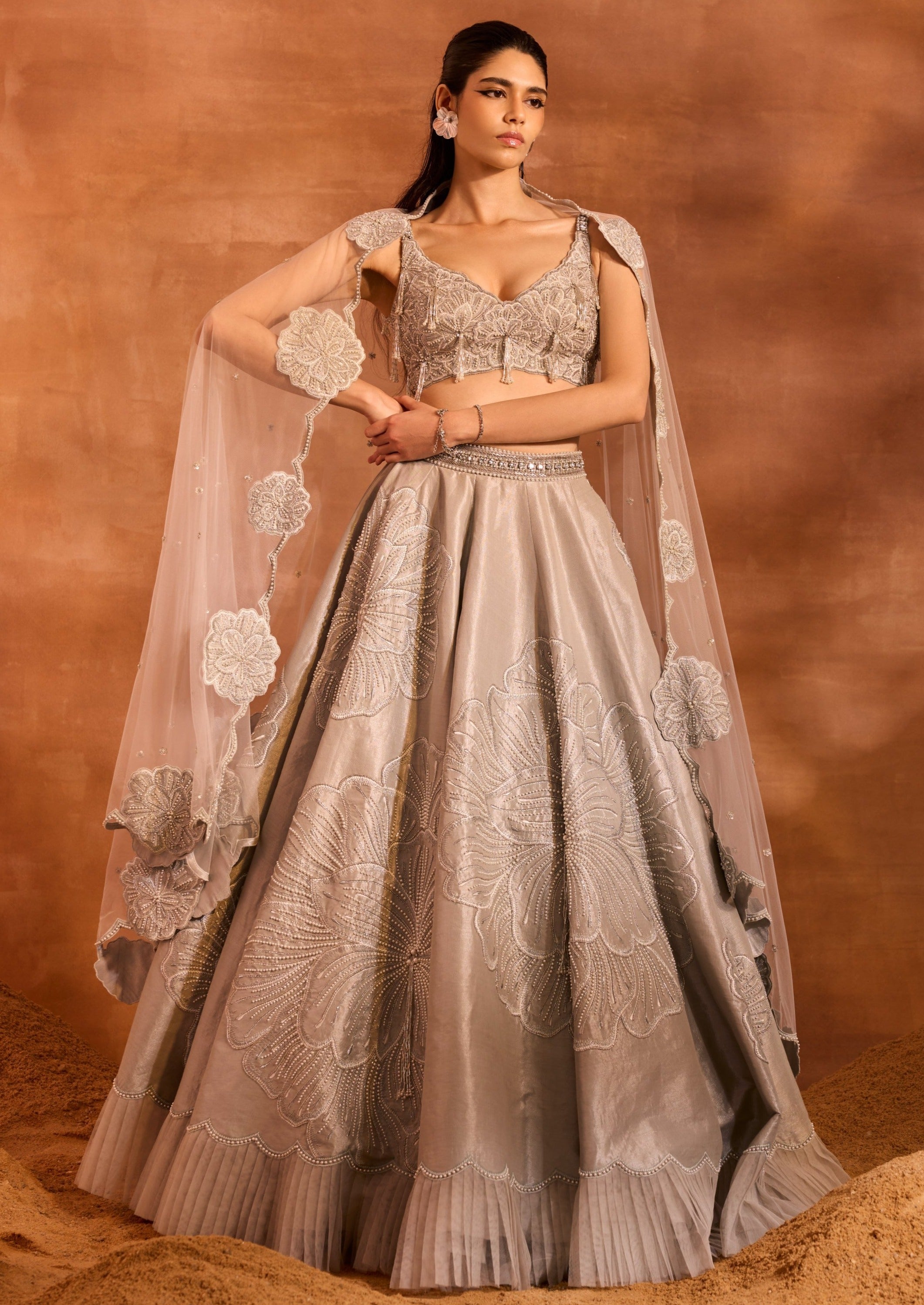 Silver Metallic Aria Set