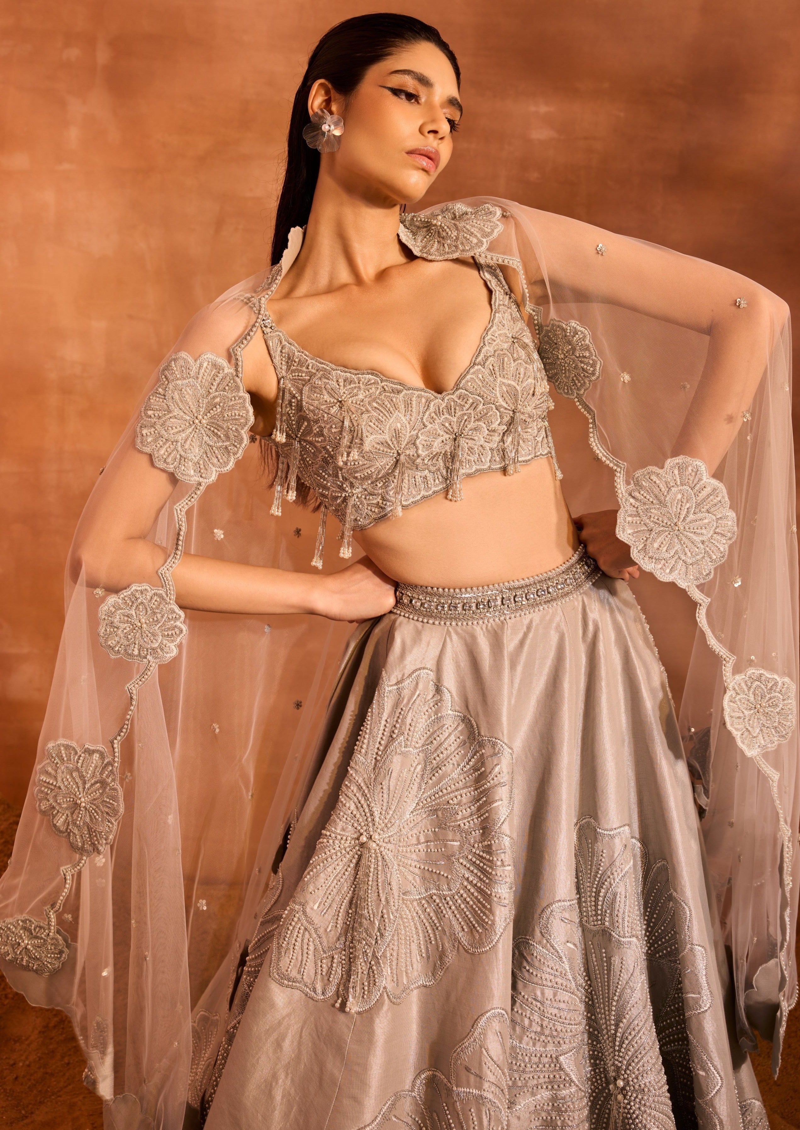 Silver Metallic Aria Set