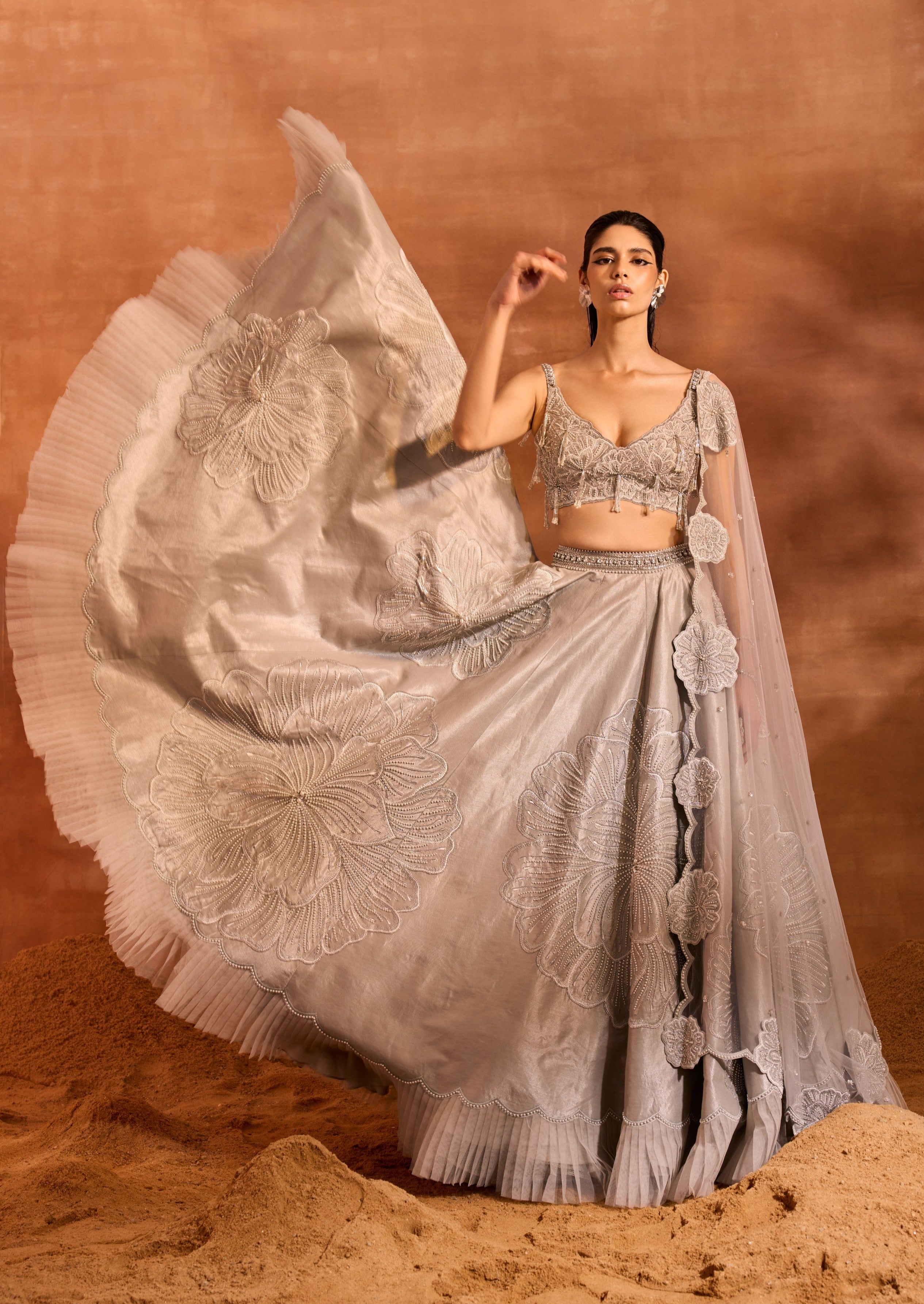 Silver Metallic Aria Set