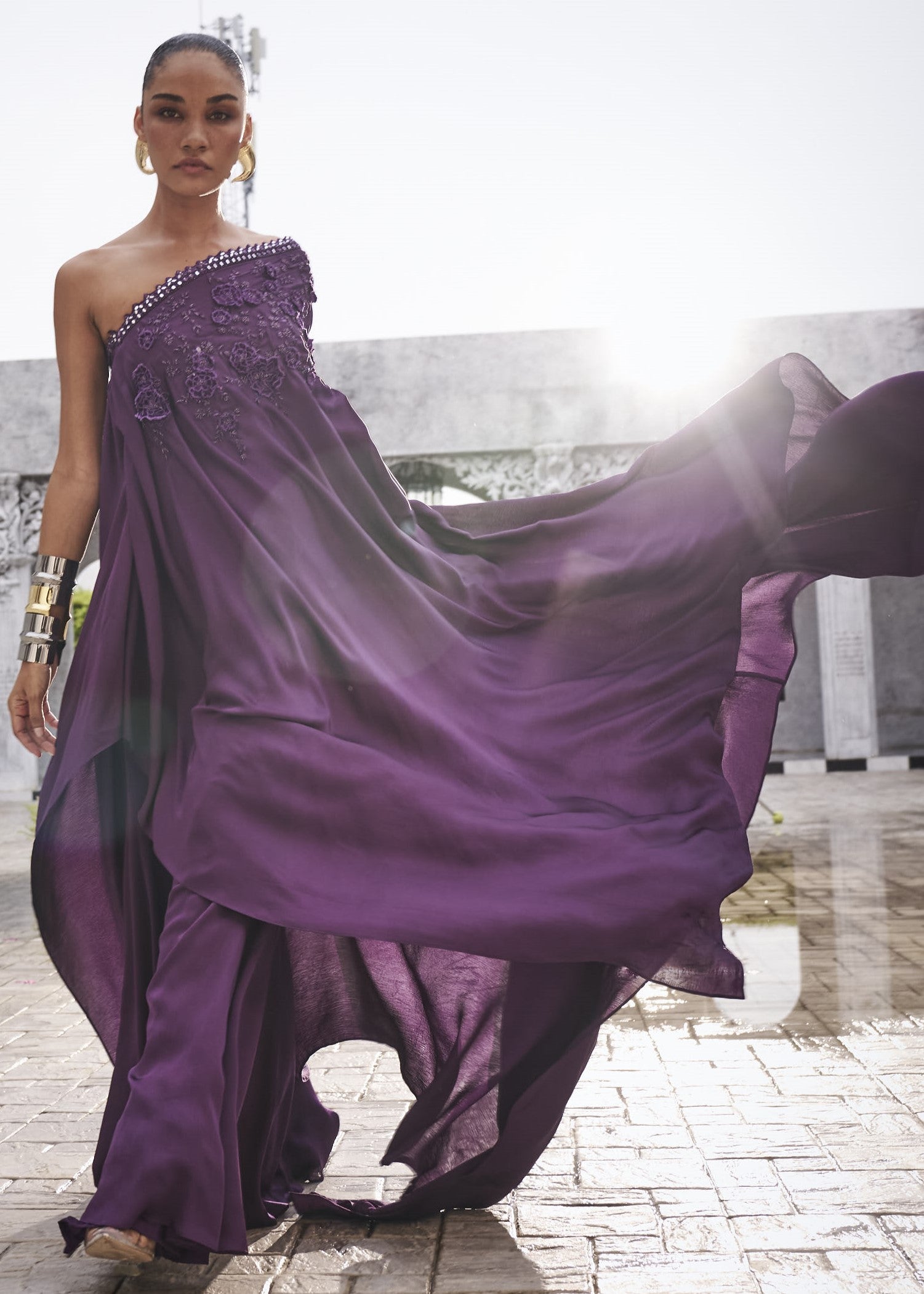 Wine OneSh oulder Cape