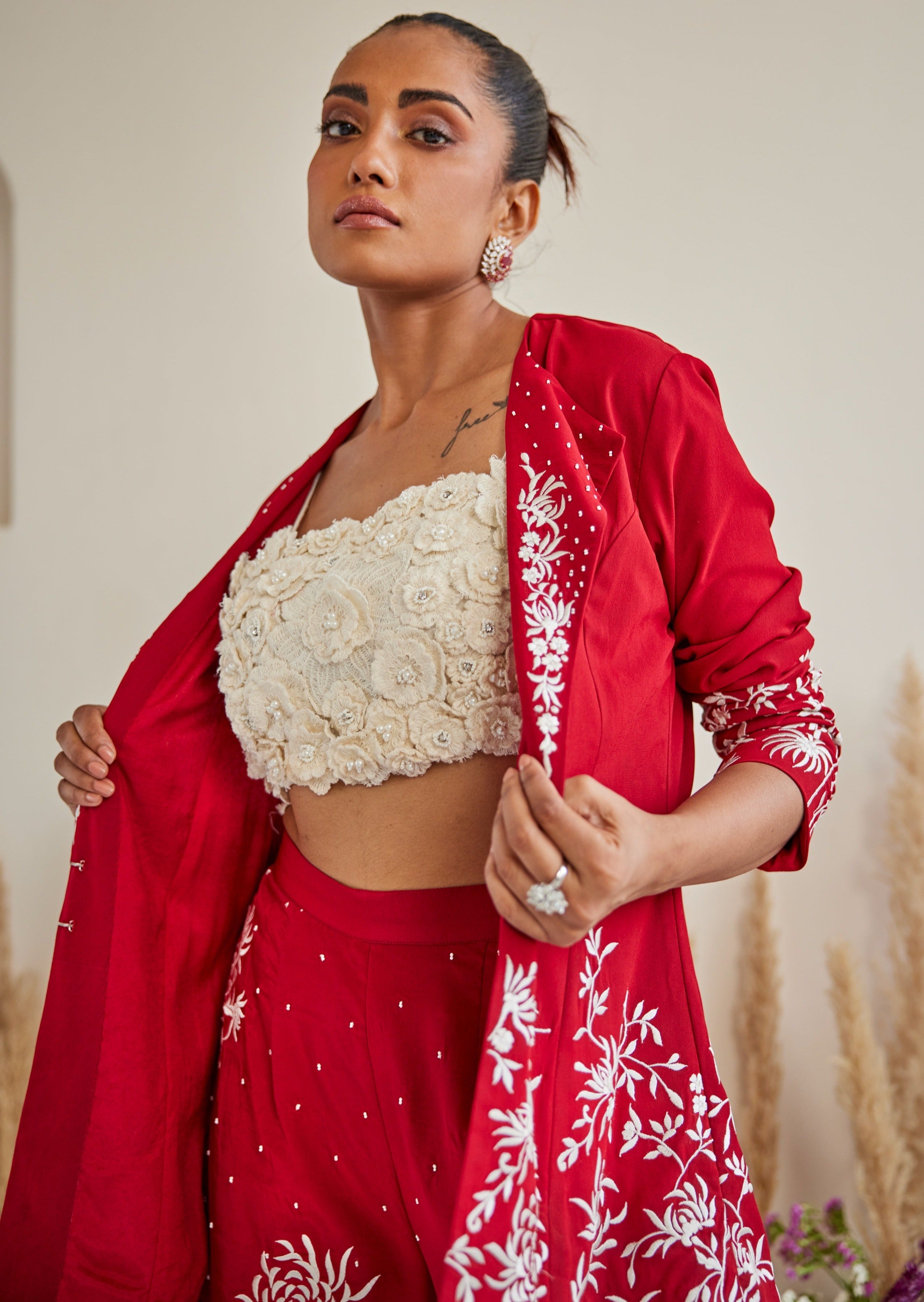 Chikankari 3D Floral Bandeau