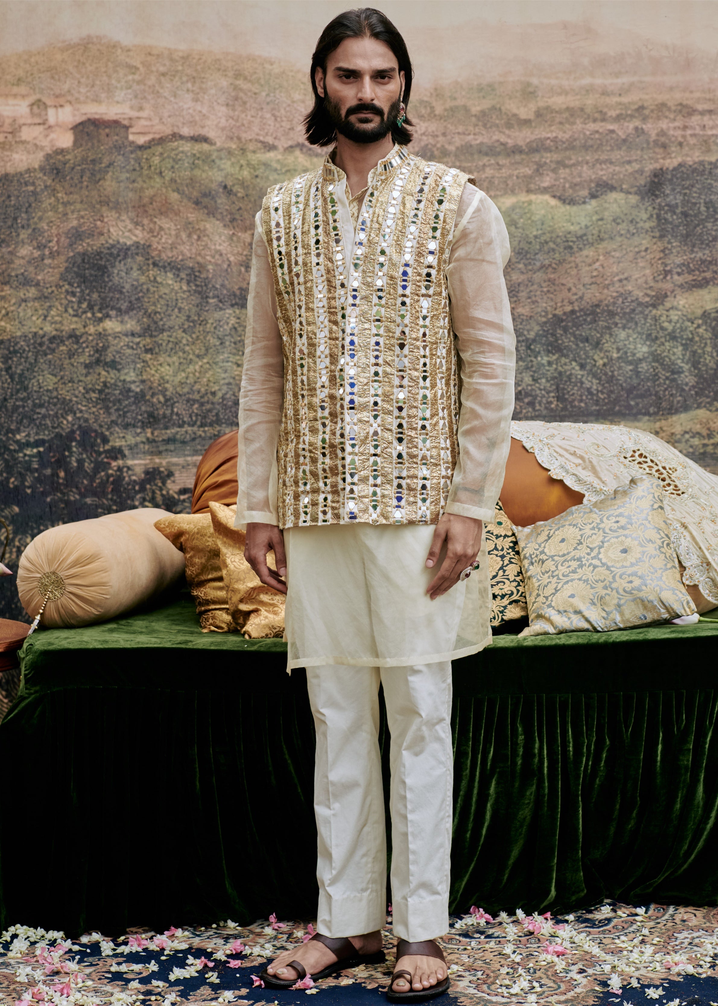 Falak Kurta Set