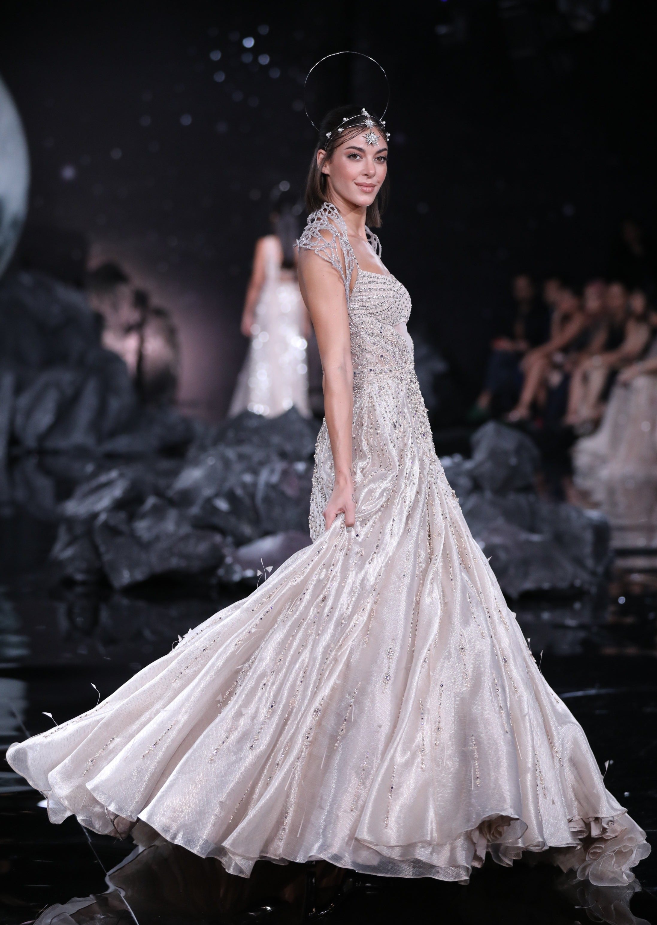 Athena Tissue Gown