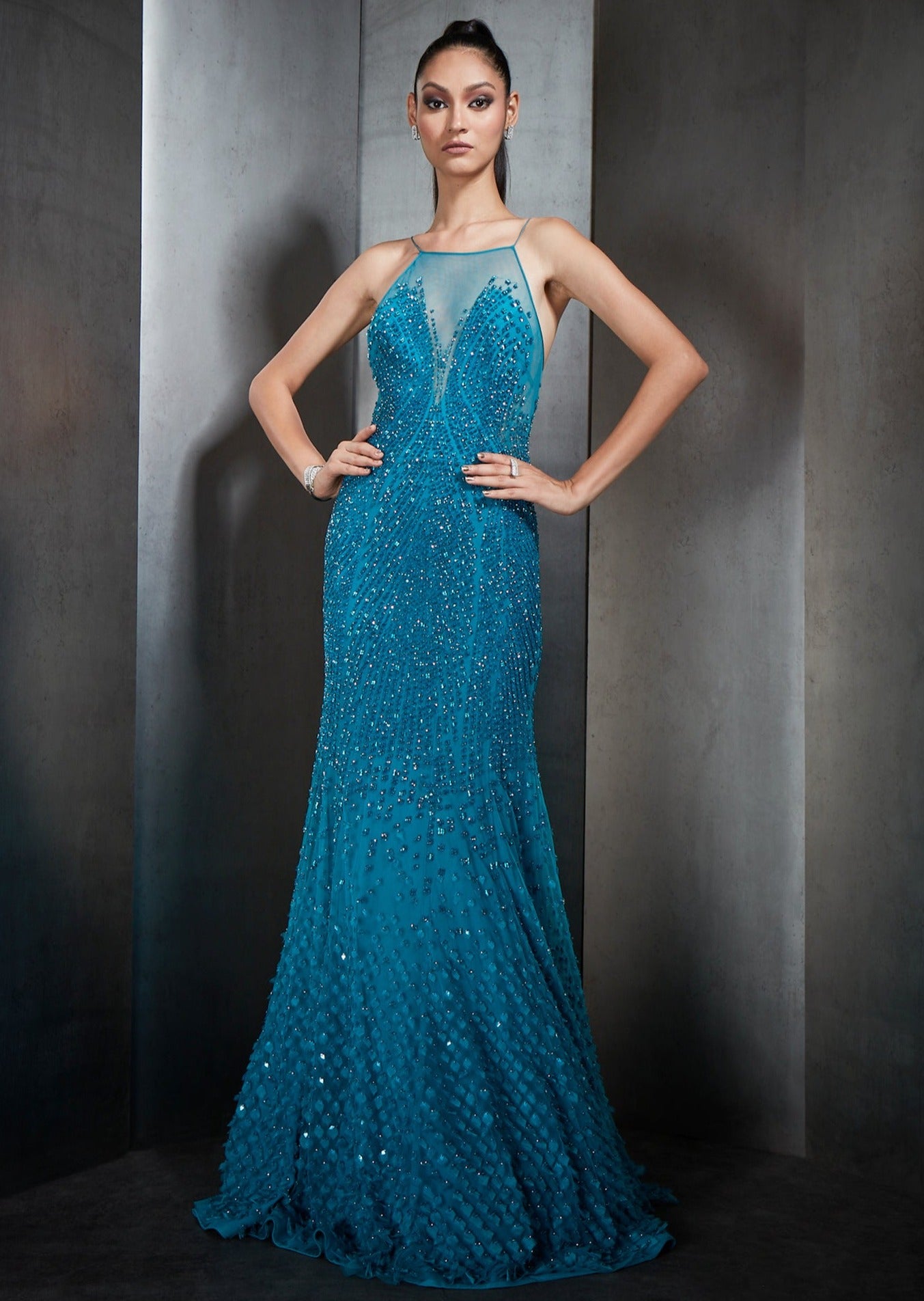 Heavily Embellished Fish Cut Gown S / Turquoise