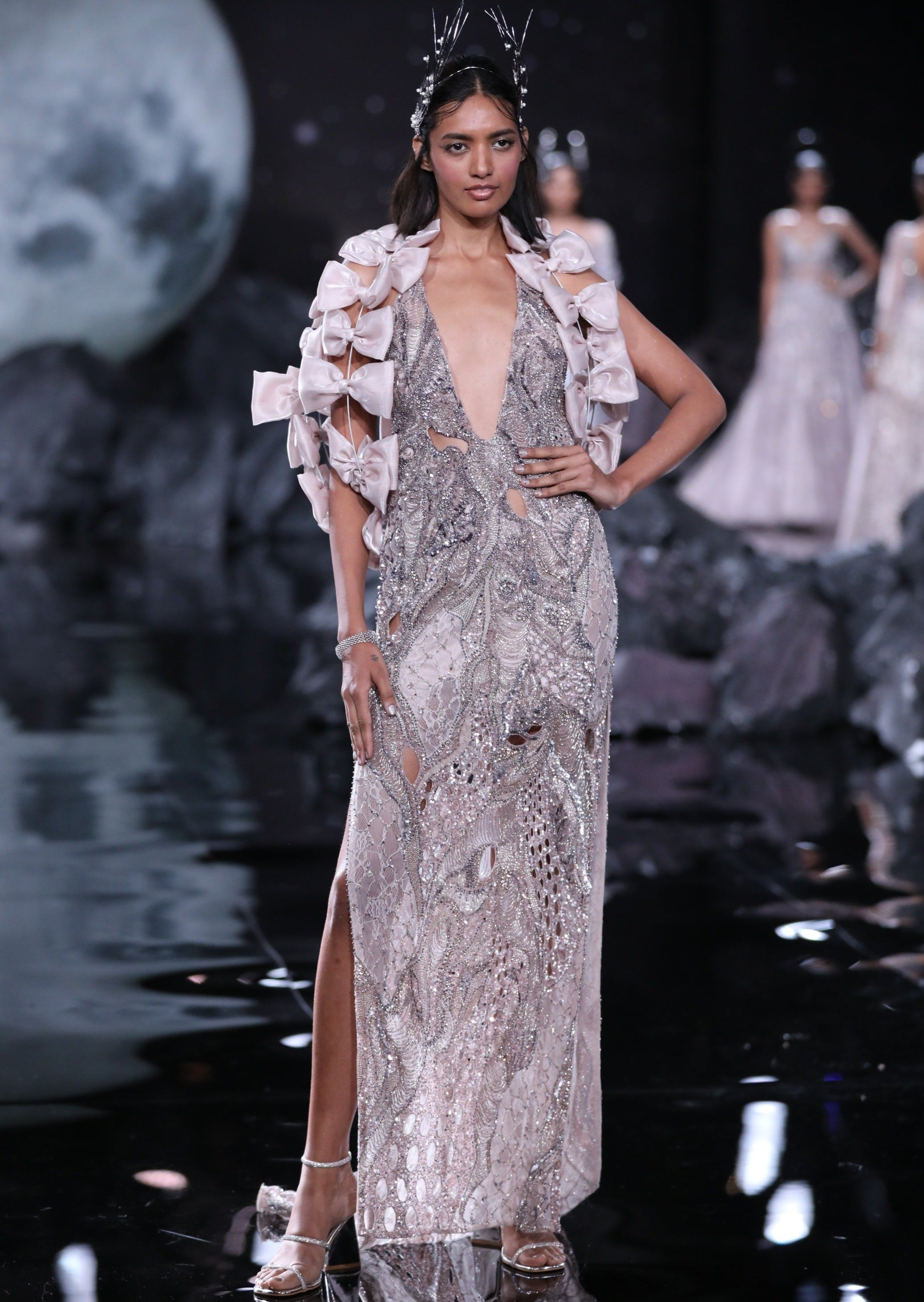 Iren Column Gown