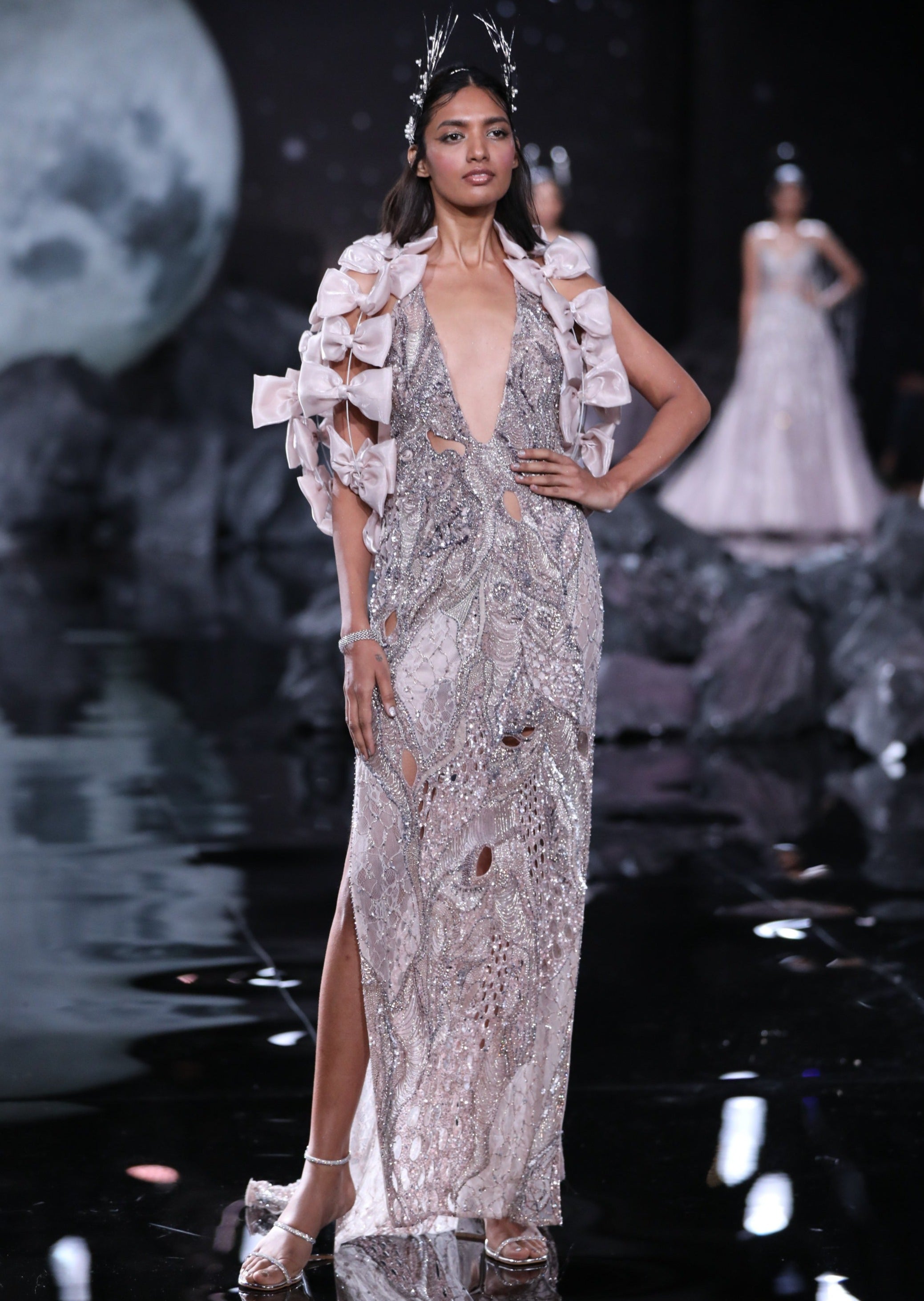 Iren Column Gown