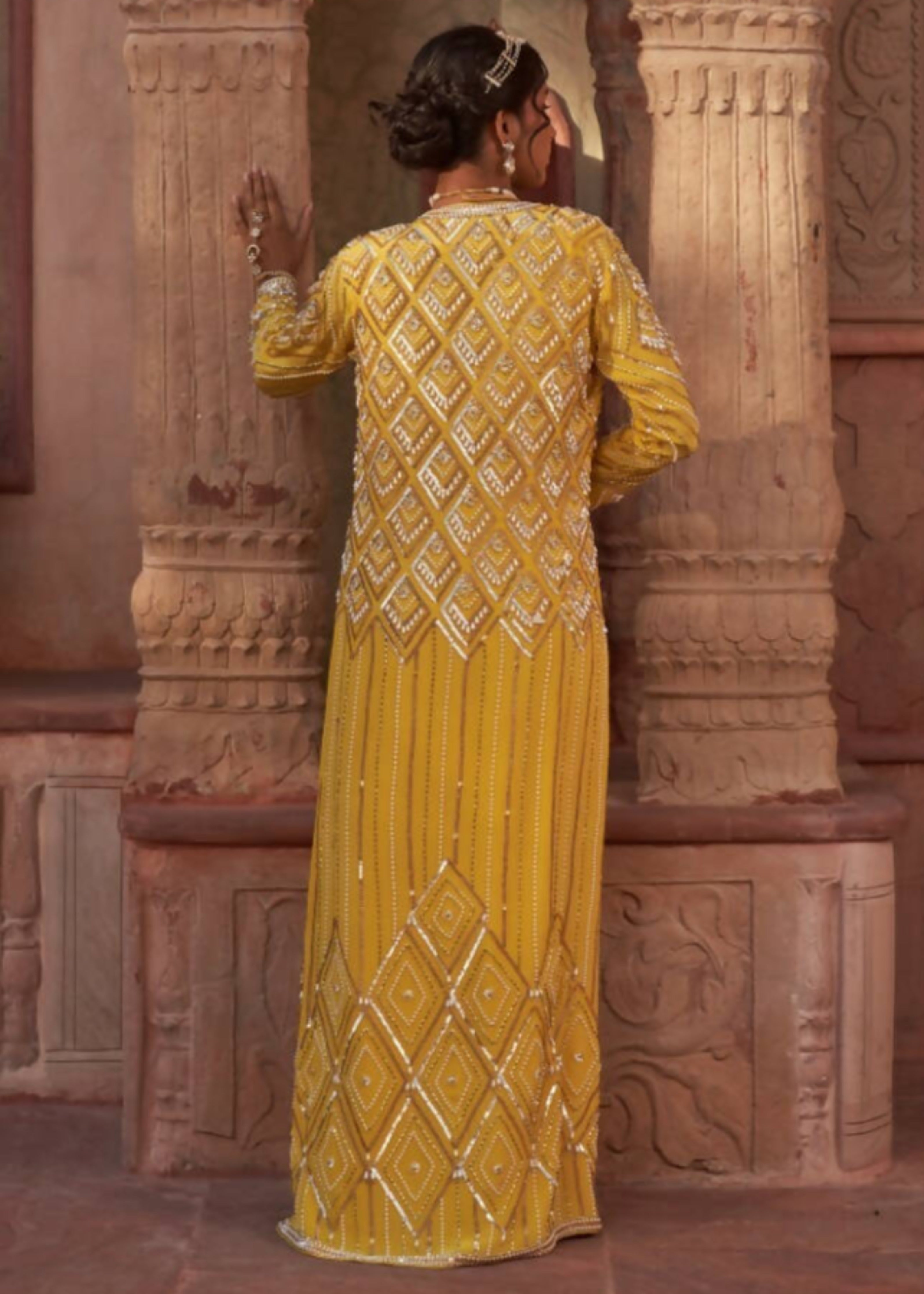 Yellow Subh Bela Cape Sari Set