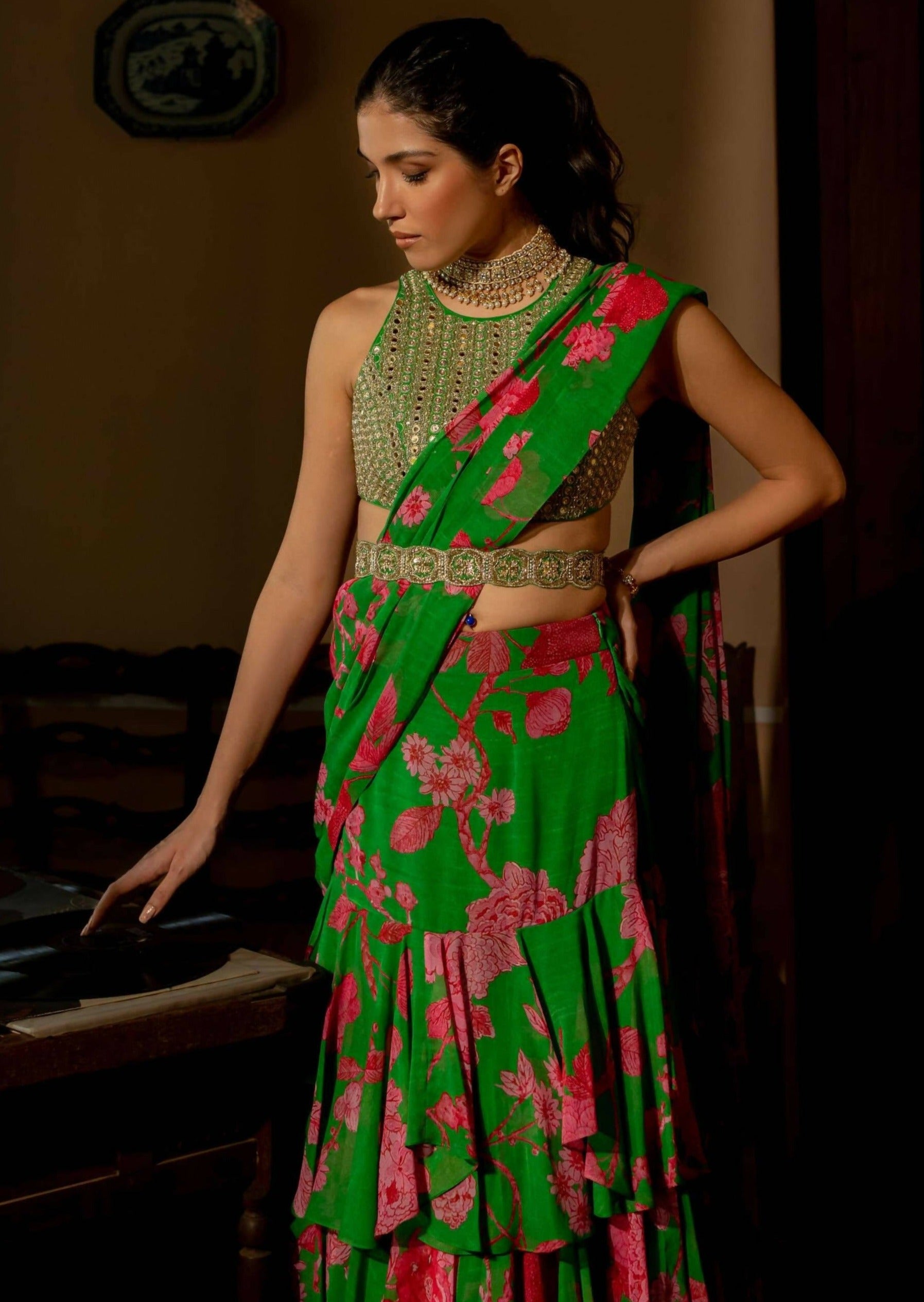 Full Bloom Sari Set