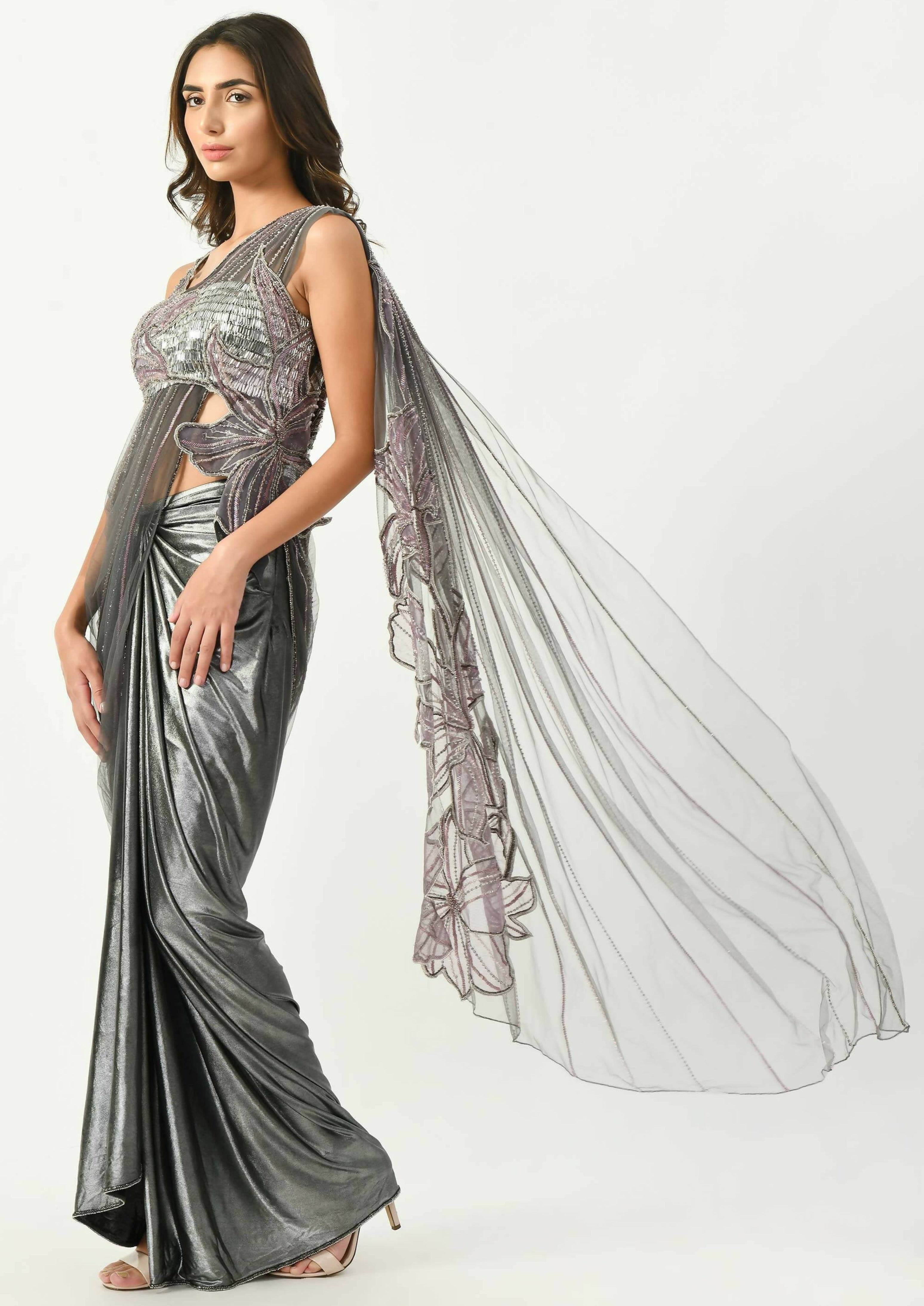 Salena Sari