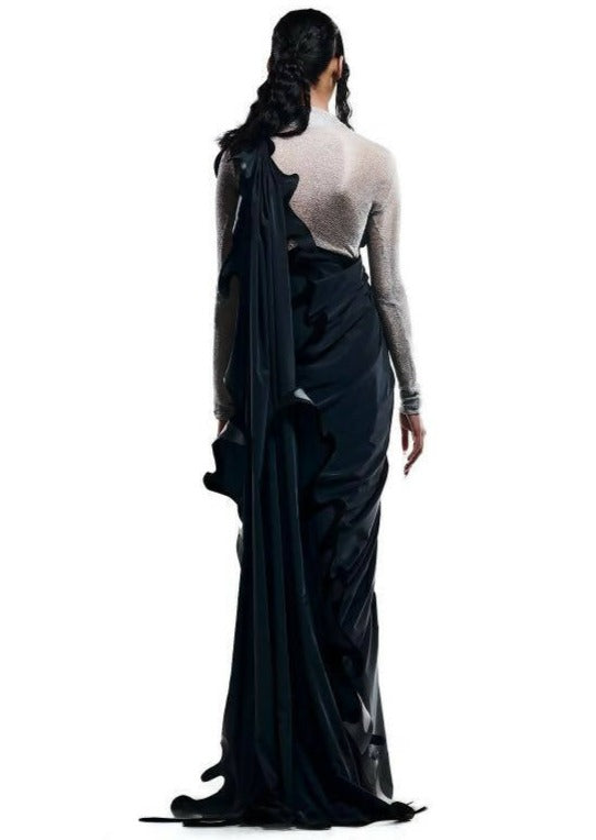 Reflective Sari With Liquid Design