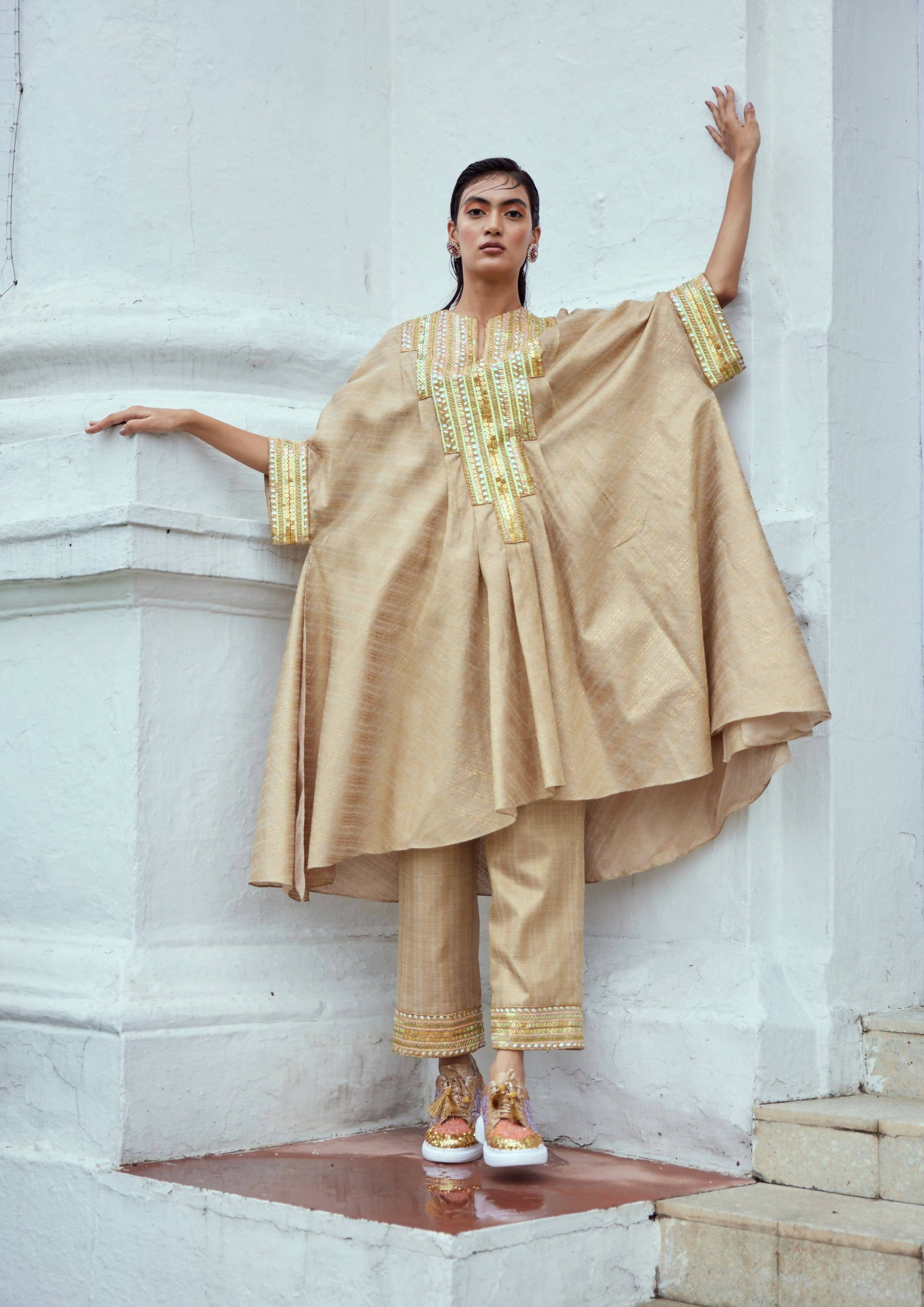 Khanak Kaftan Set